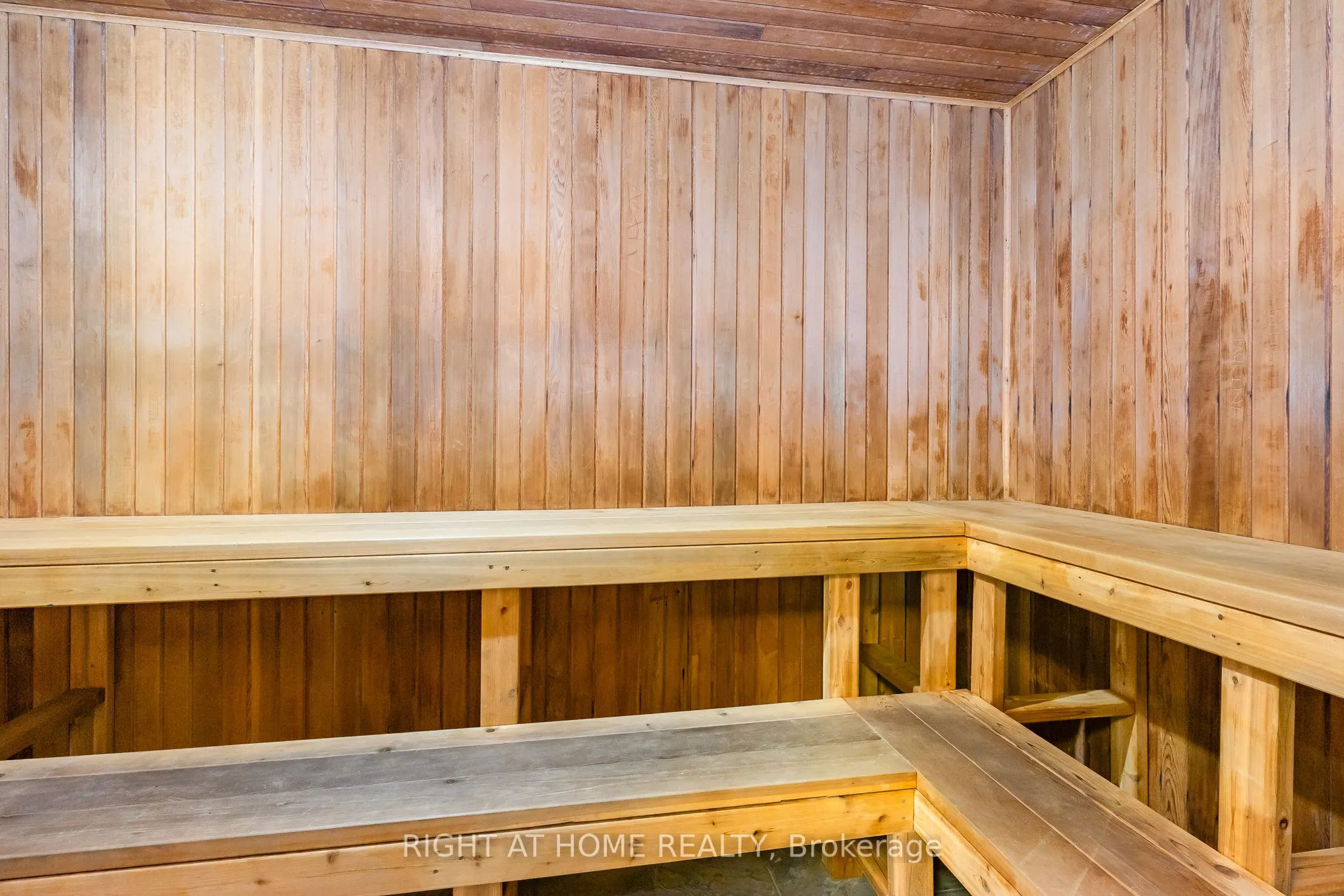 530 Lolita Gardens, #505
