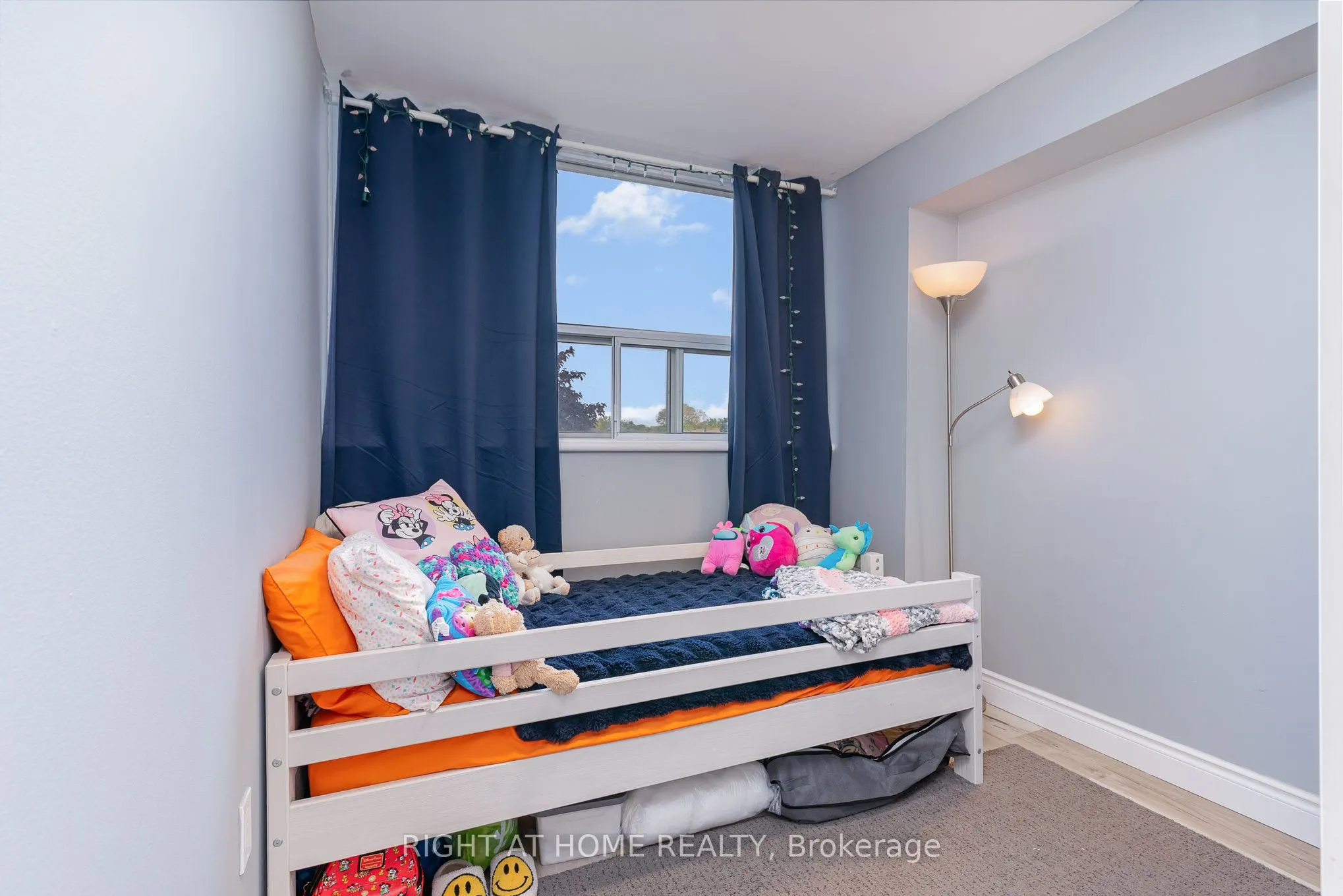 530 Lolita Gardens, #505