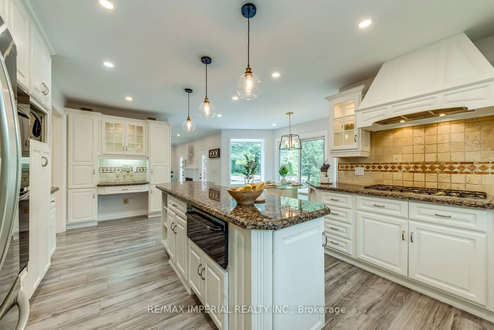 341 Acacia Court