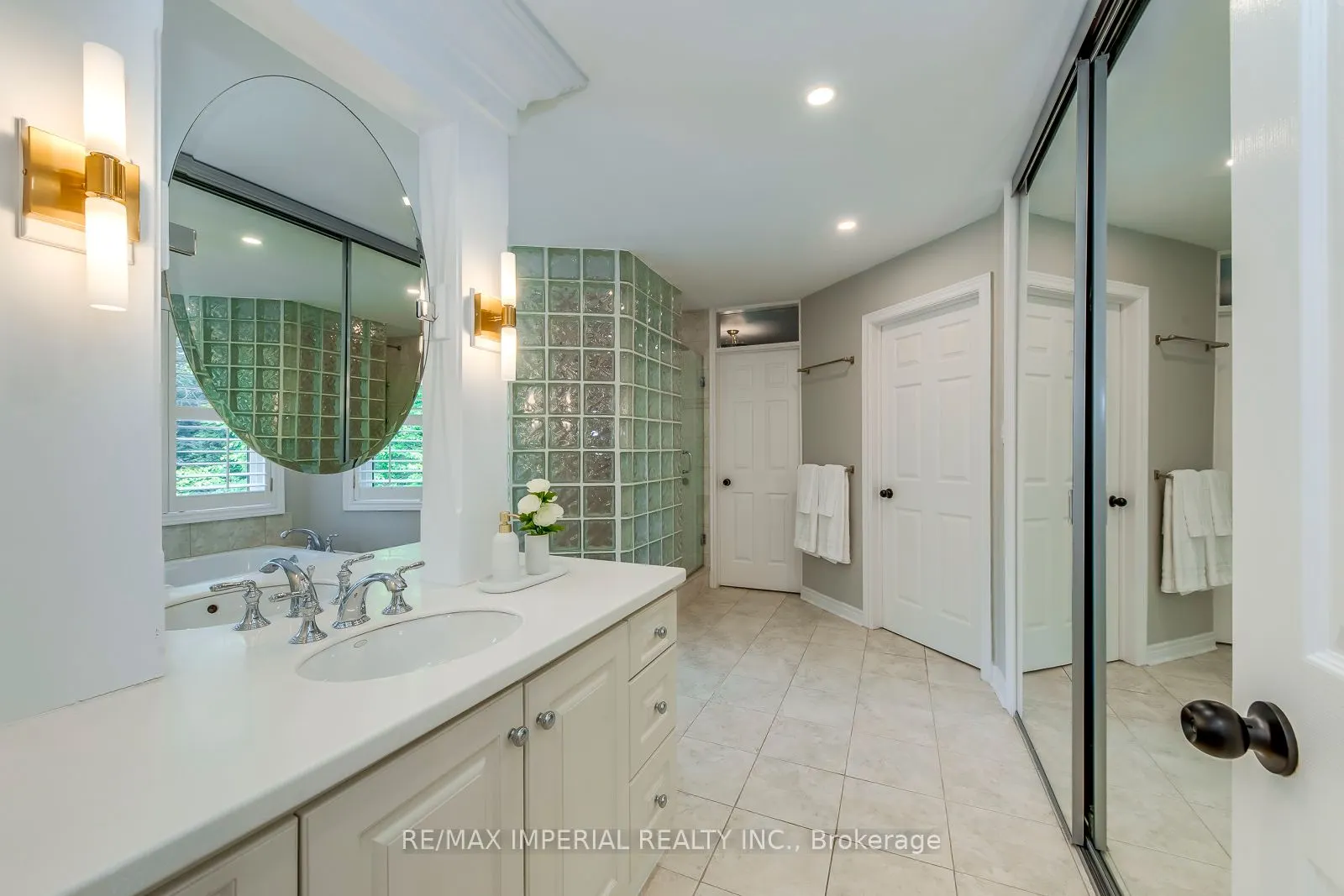 341 Acacia Court