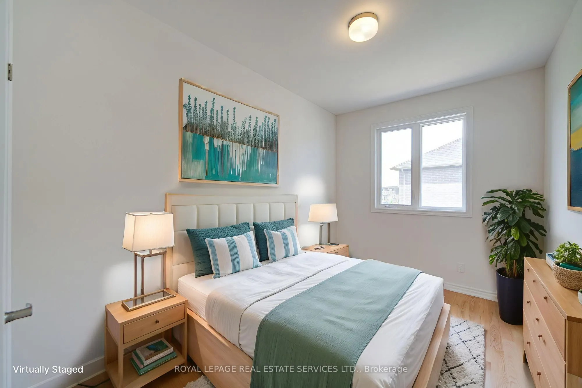 1180 Dartmouth Crescent