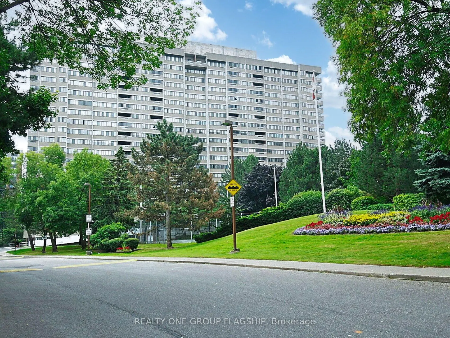 50 Elm Drive E #1209