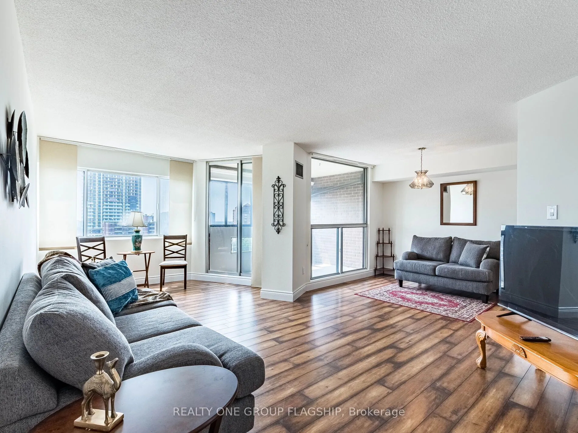 50 Elm Drive E #1209