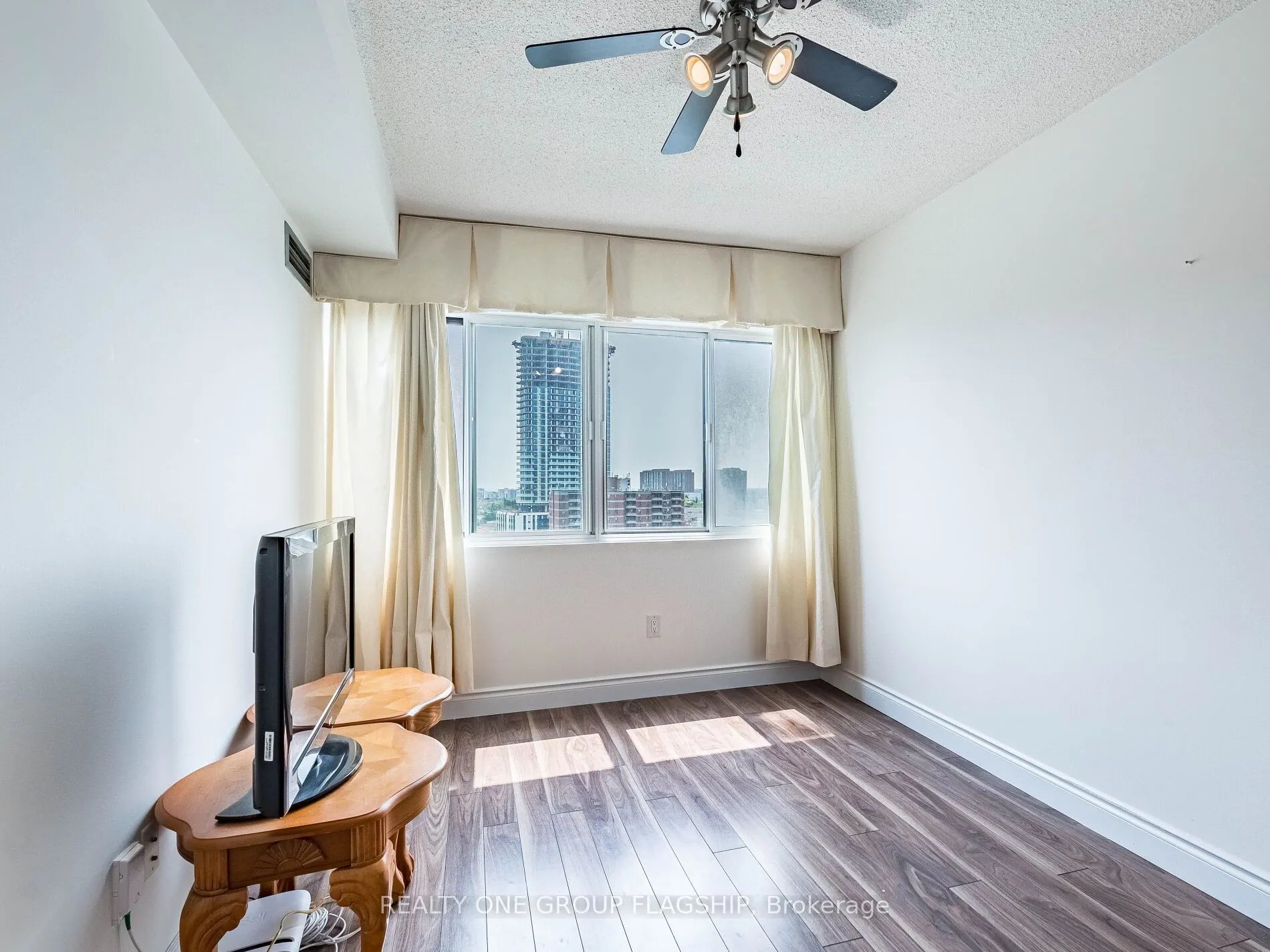 50 Elm Drive E #1209