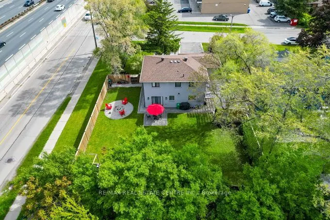1634 Ewald Road