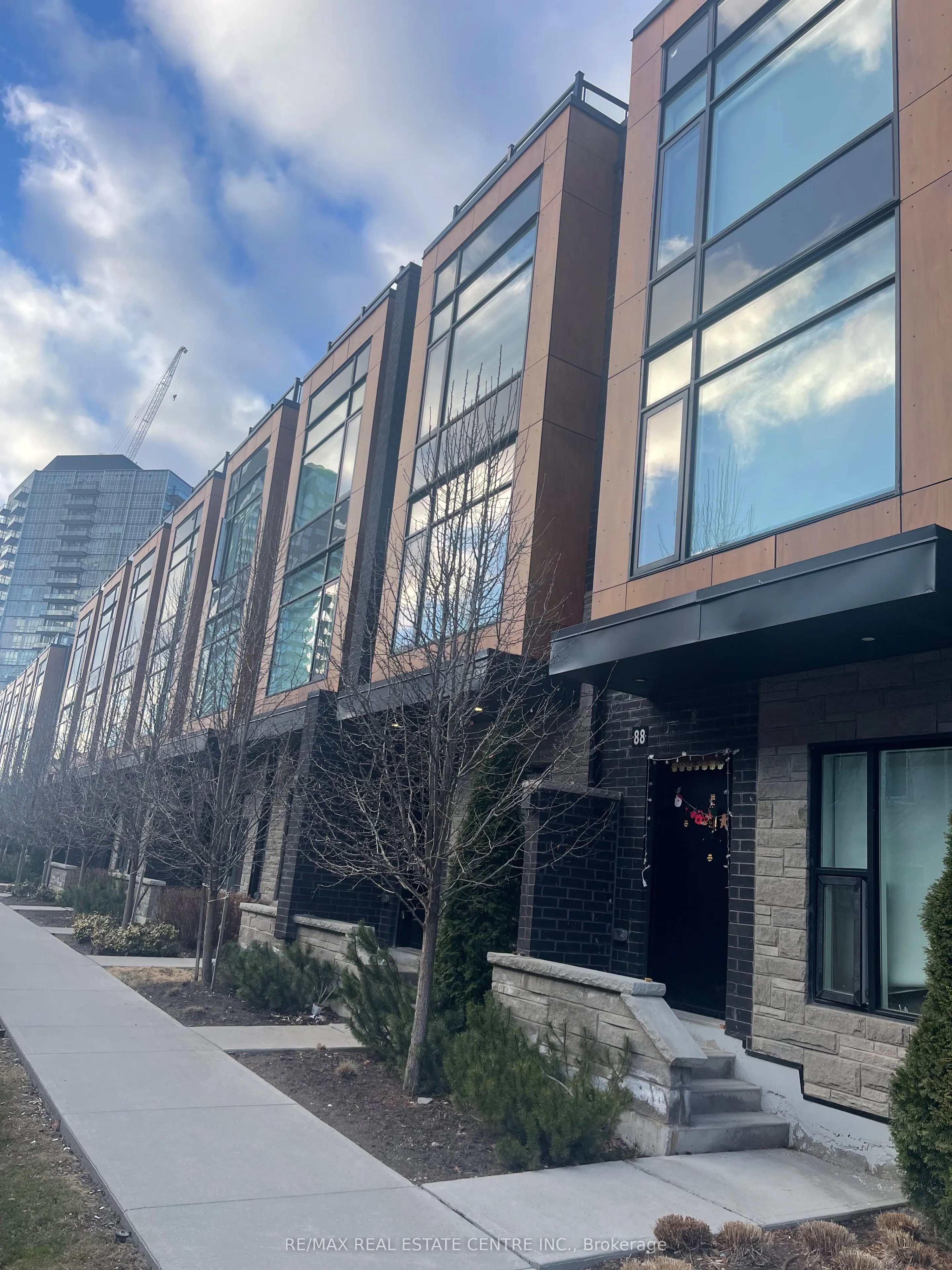 200 Malta Ave, Avenue W, #89