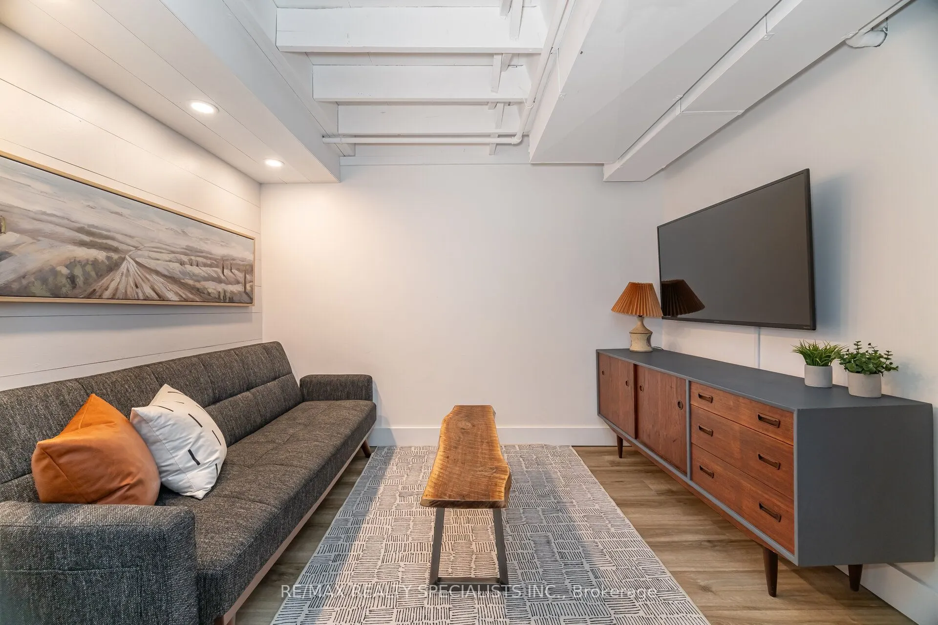 7077 Estoril Road, #12
