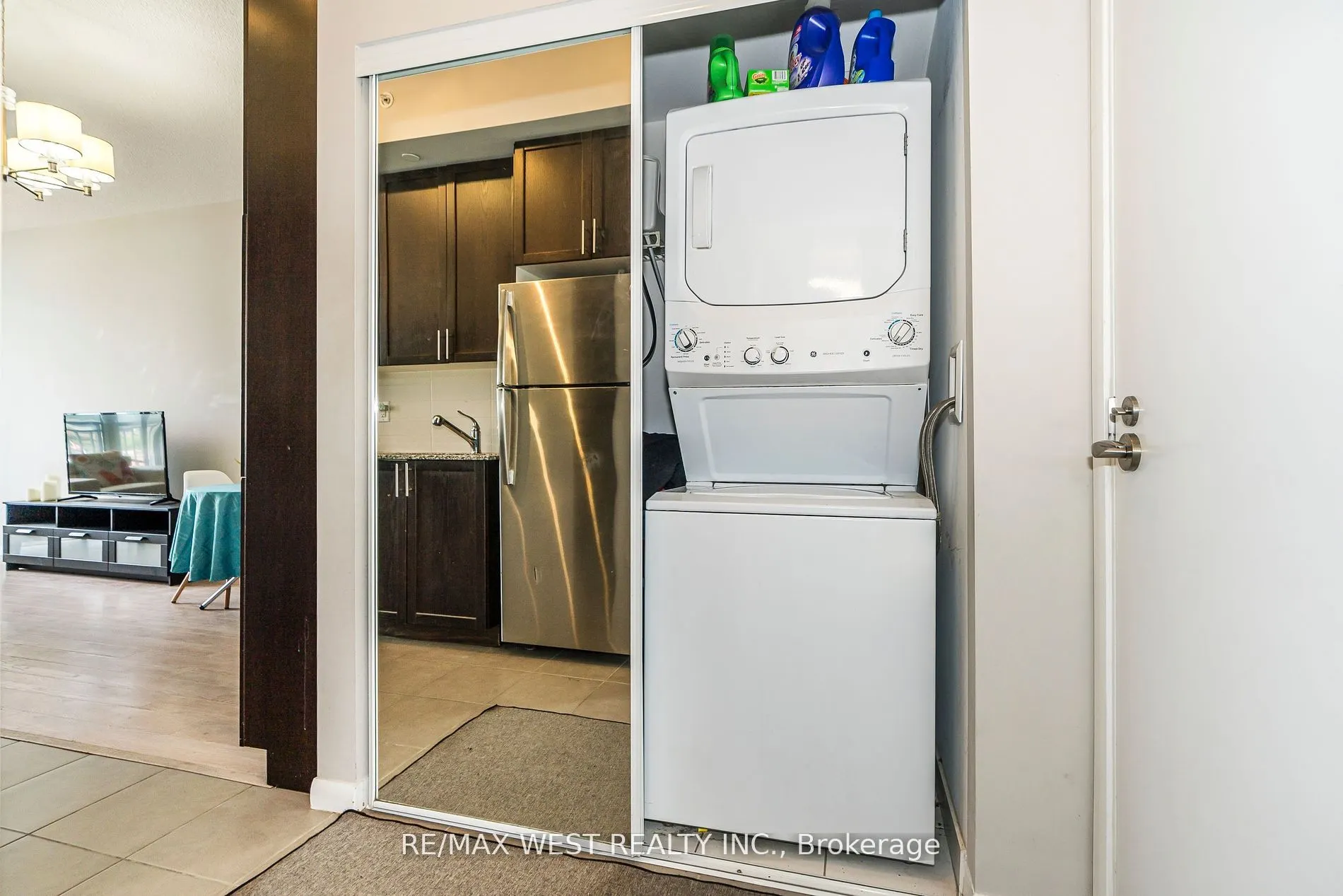 830 Lawrence Avenue, #803