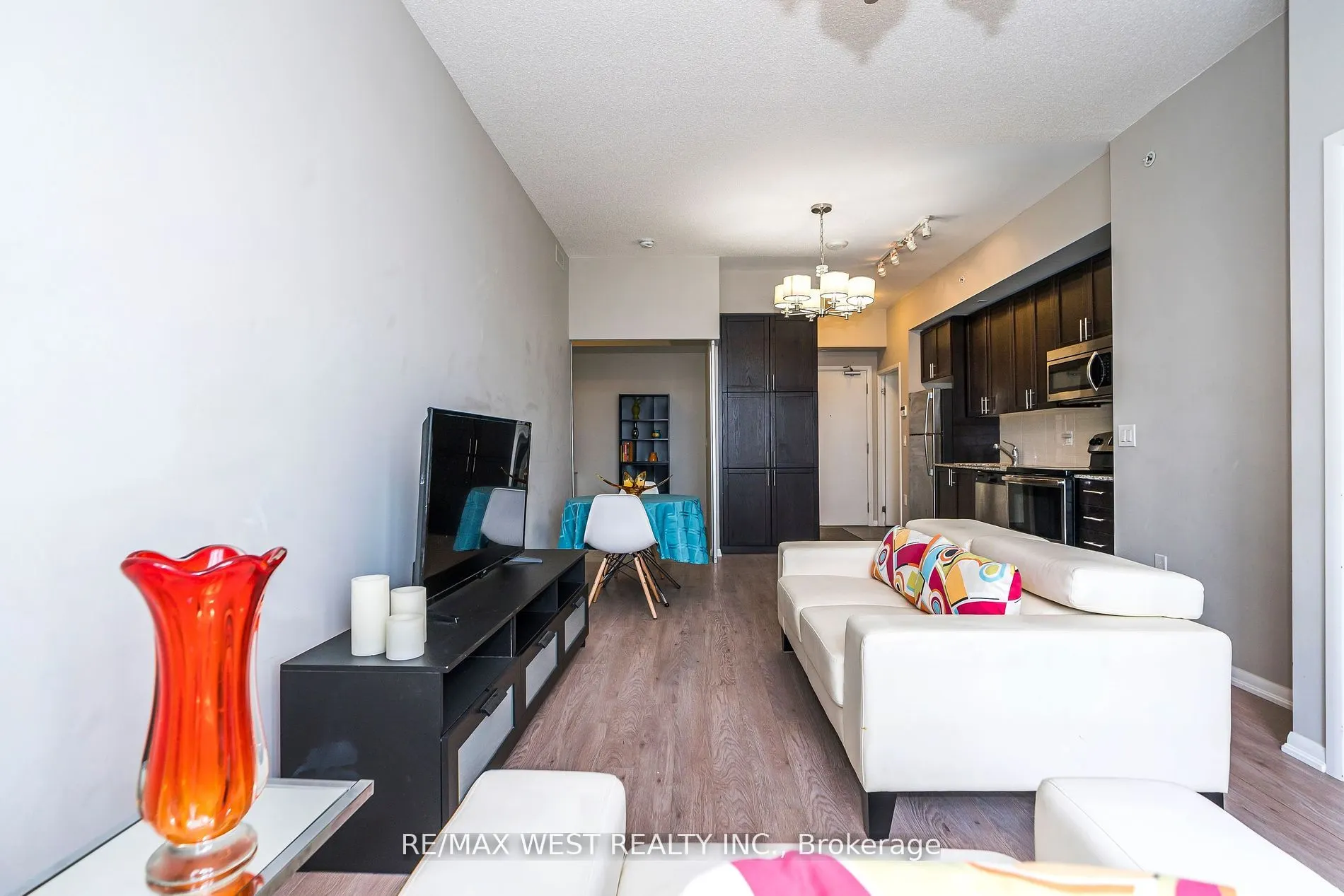 830 Lawrence Avenue, #803