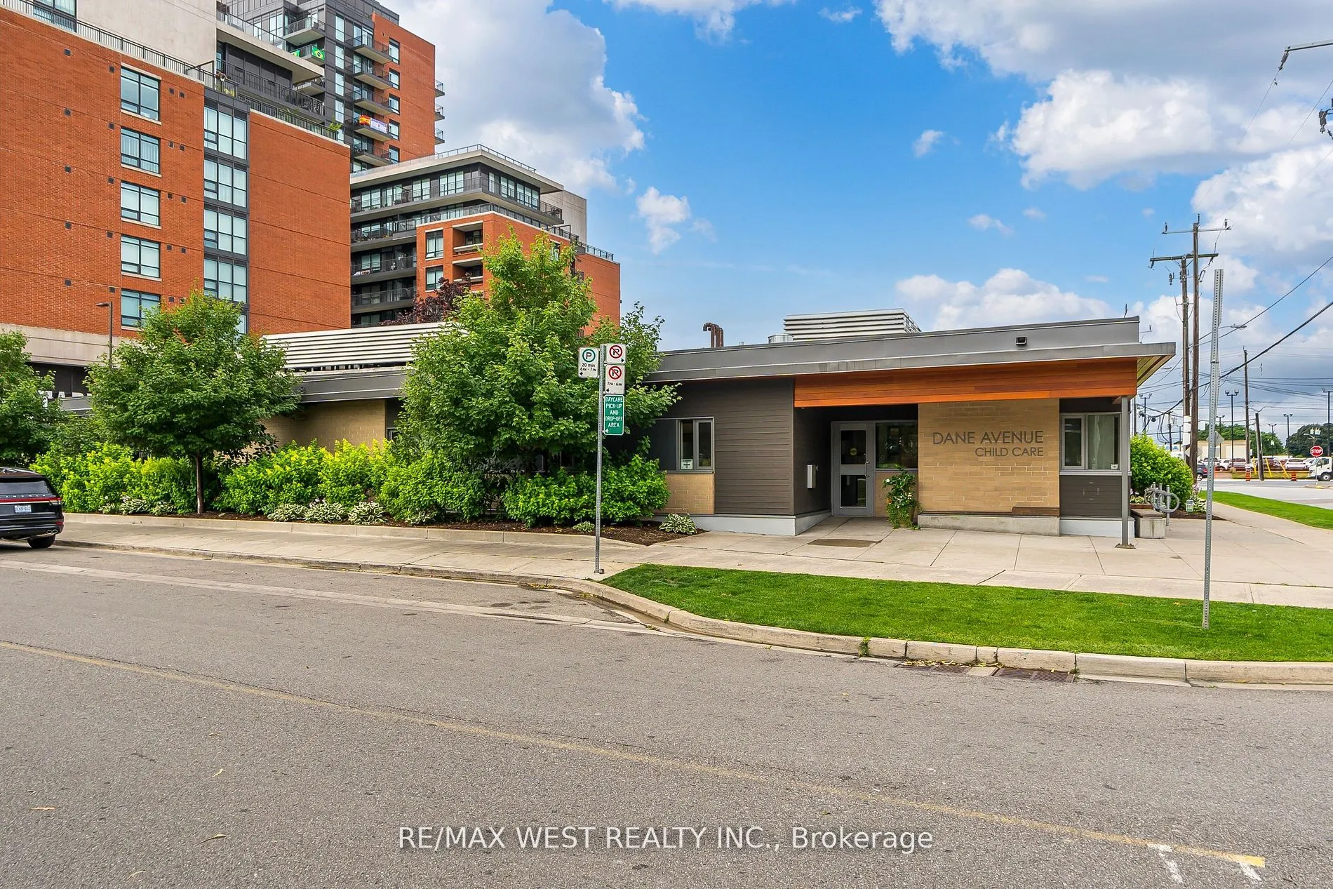 830 Lawrence Avenue, #803