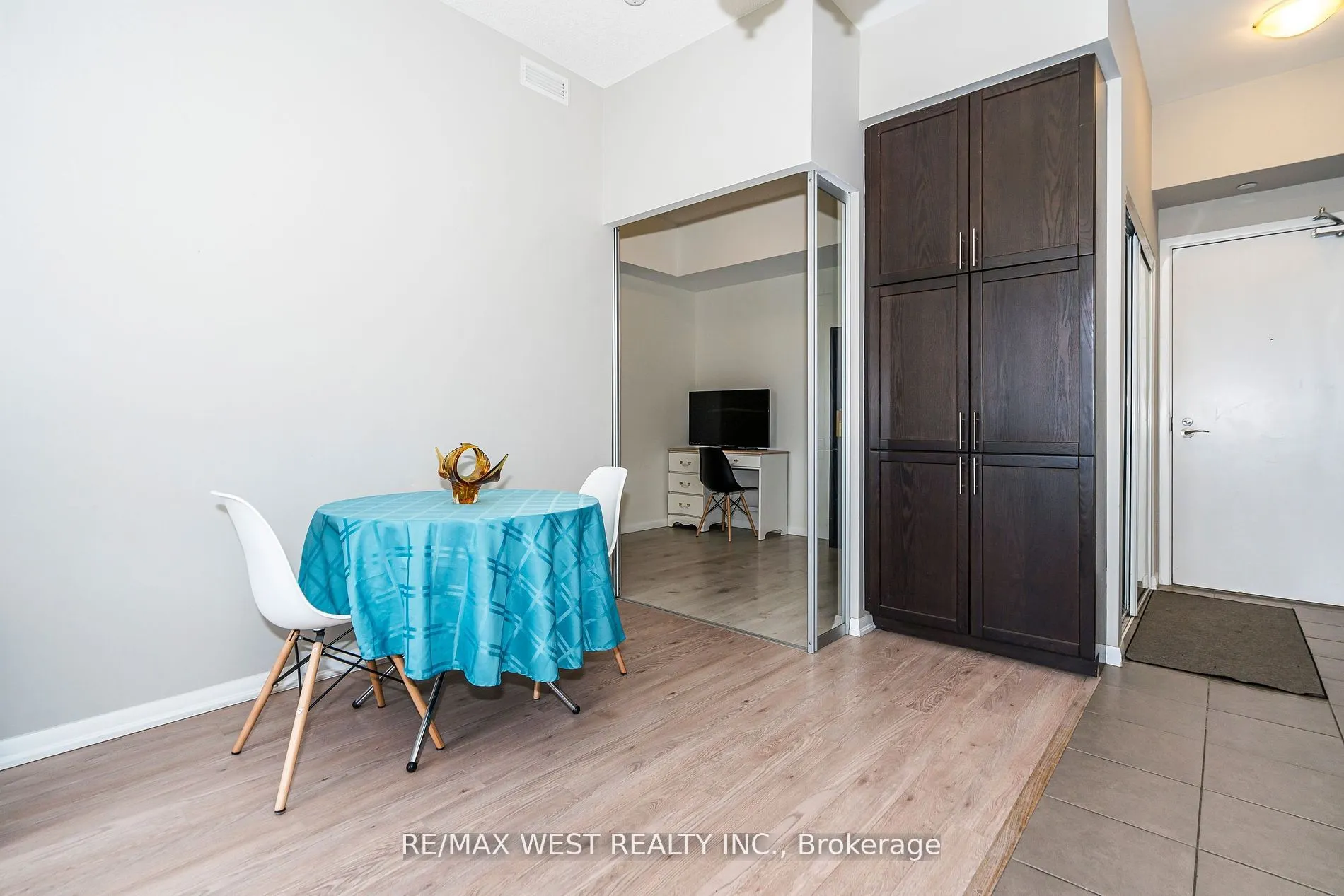 830 Lawrence Avenue, #803