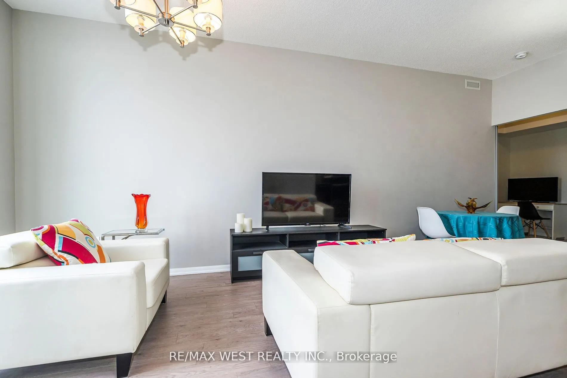 830 Lawrence Avenue, #803