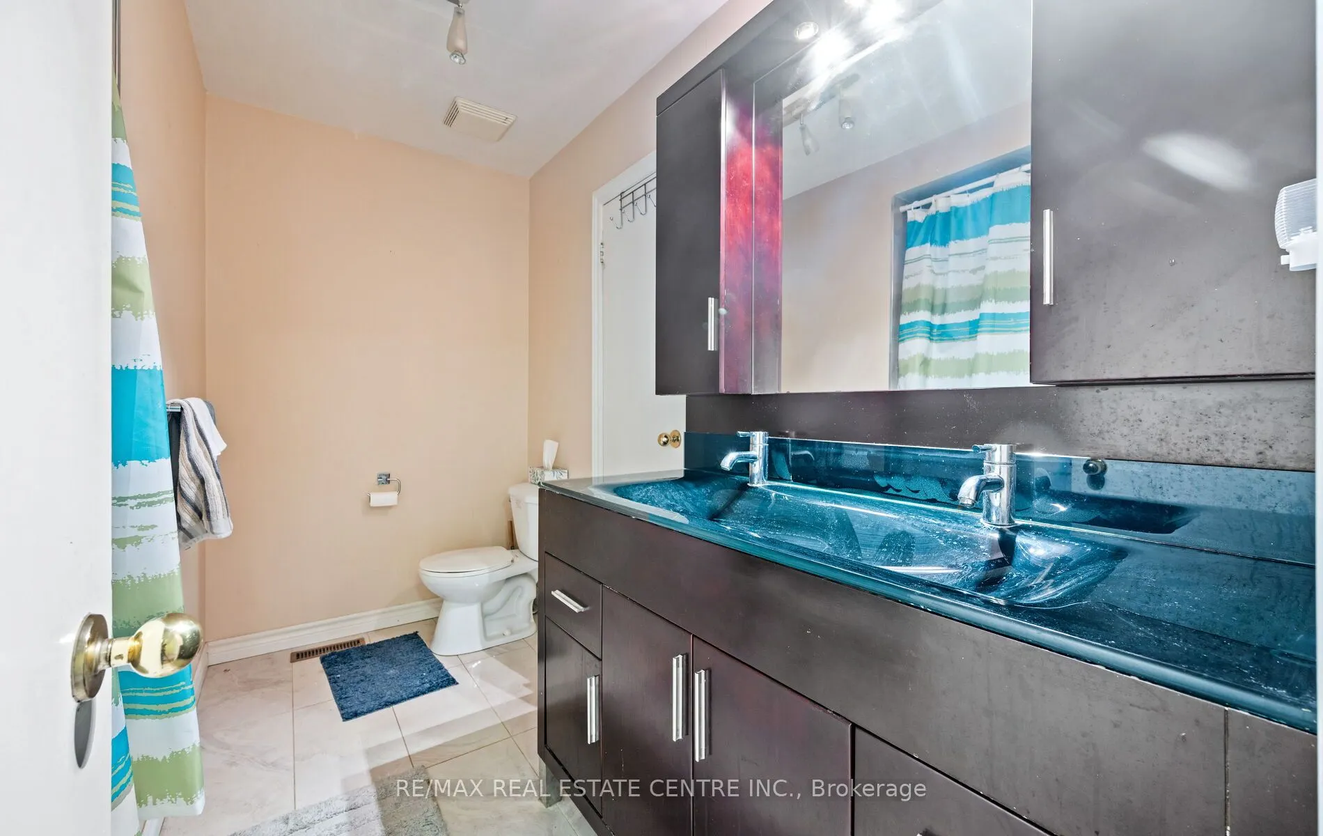 750 Burnhamthorpe Road E, #35