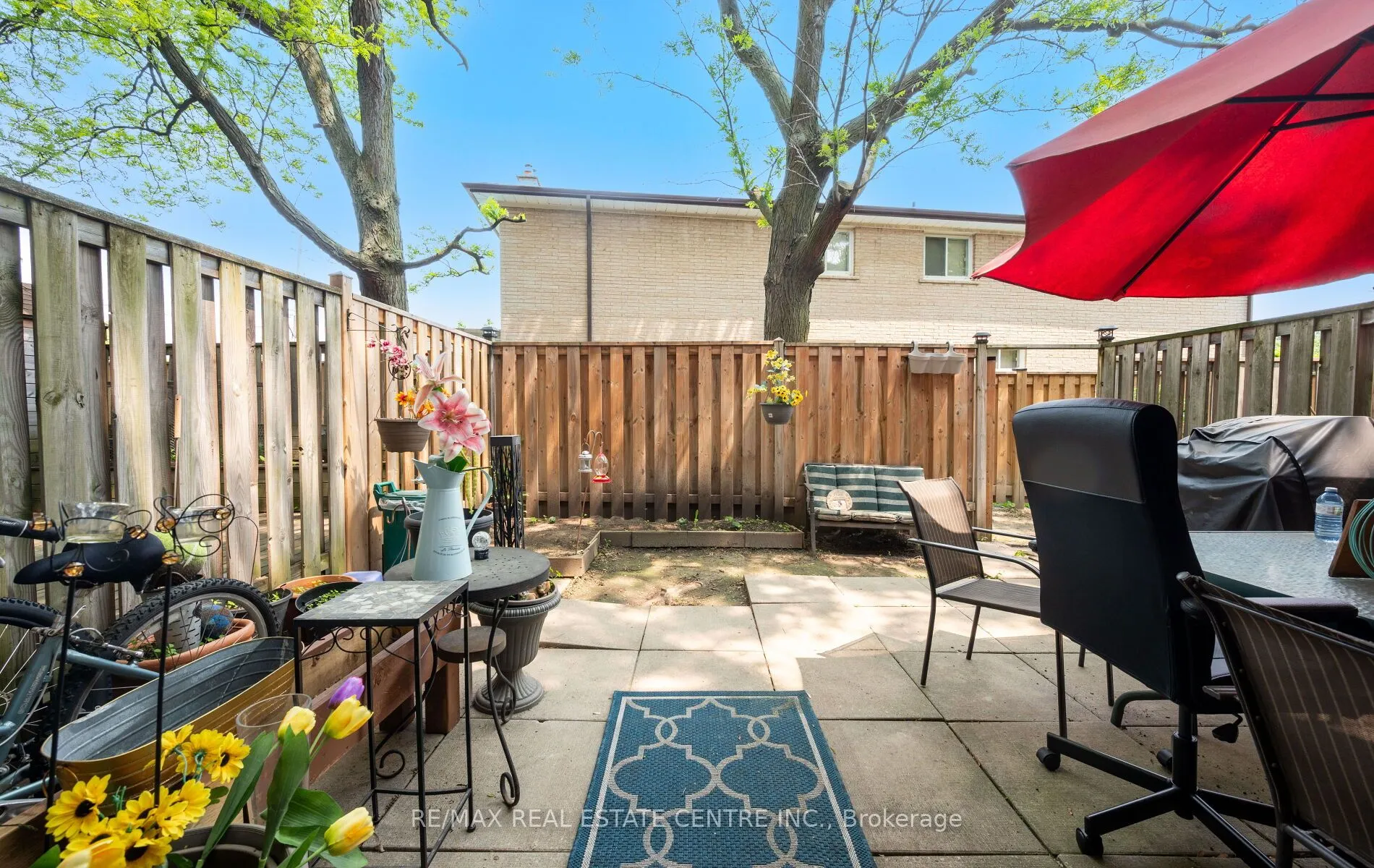 750 Burnhamthorpe Road E, #35