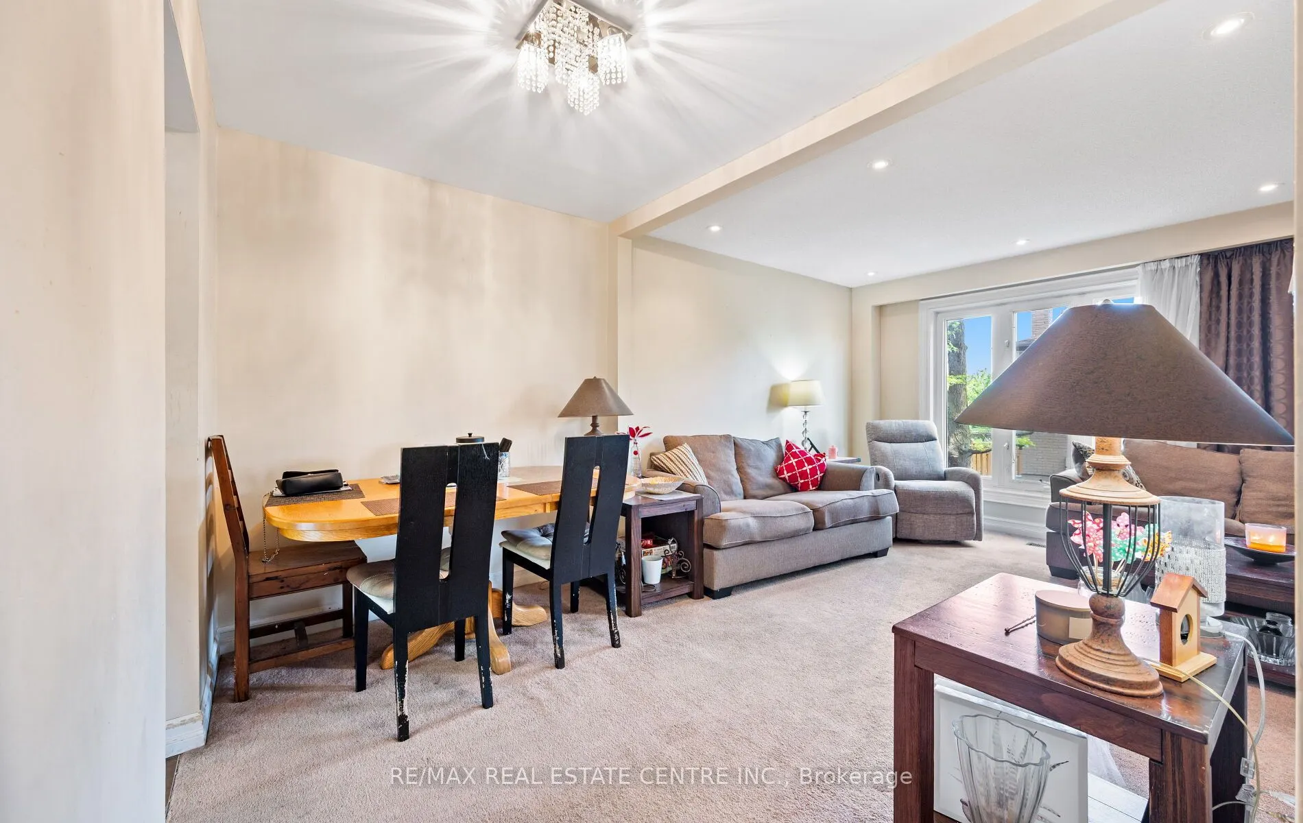 750 Burnhamthorpe Road E, #35