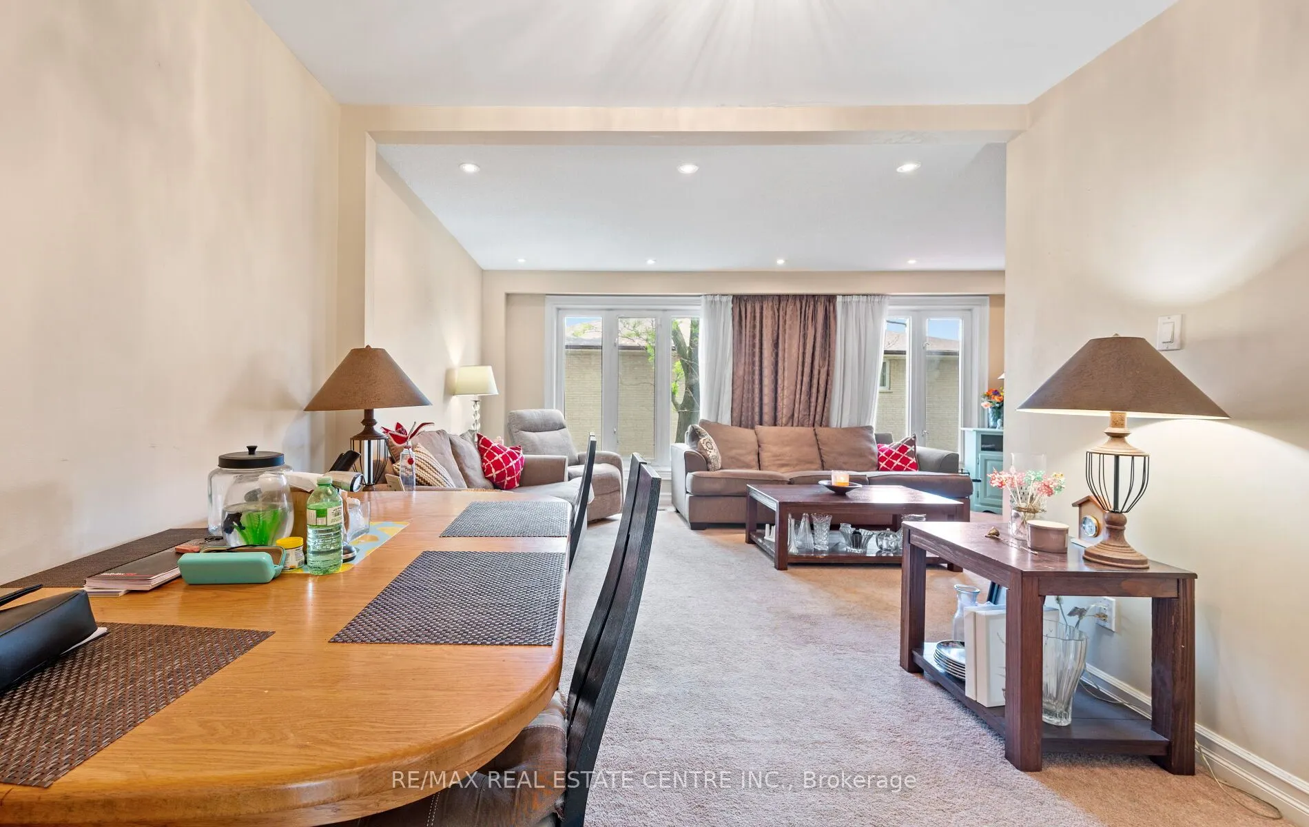 750 Burnhamthorpe Road E, #35