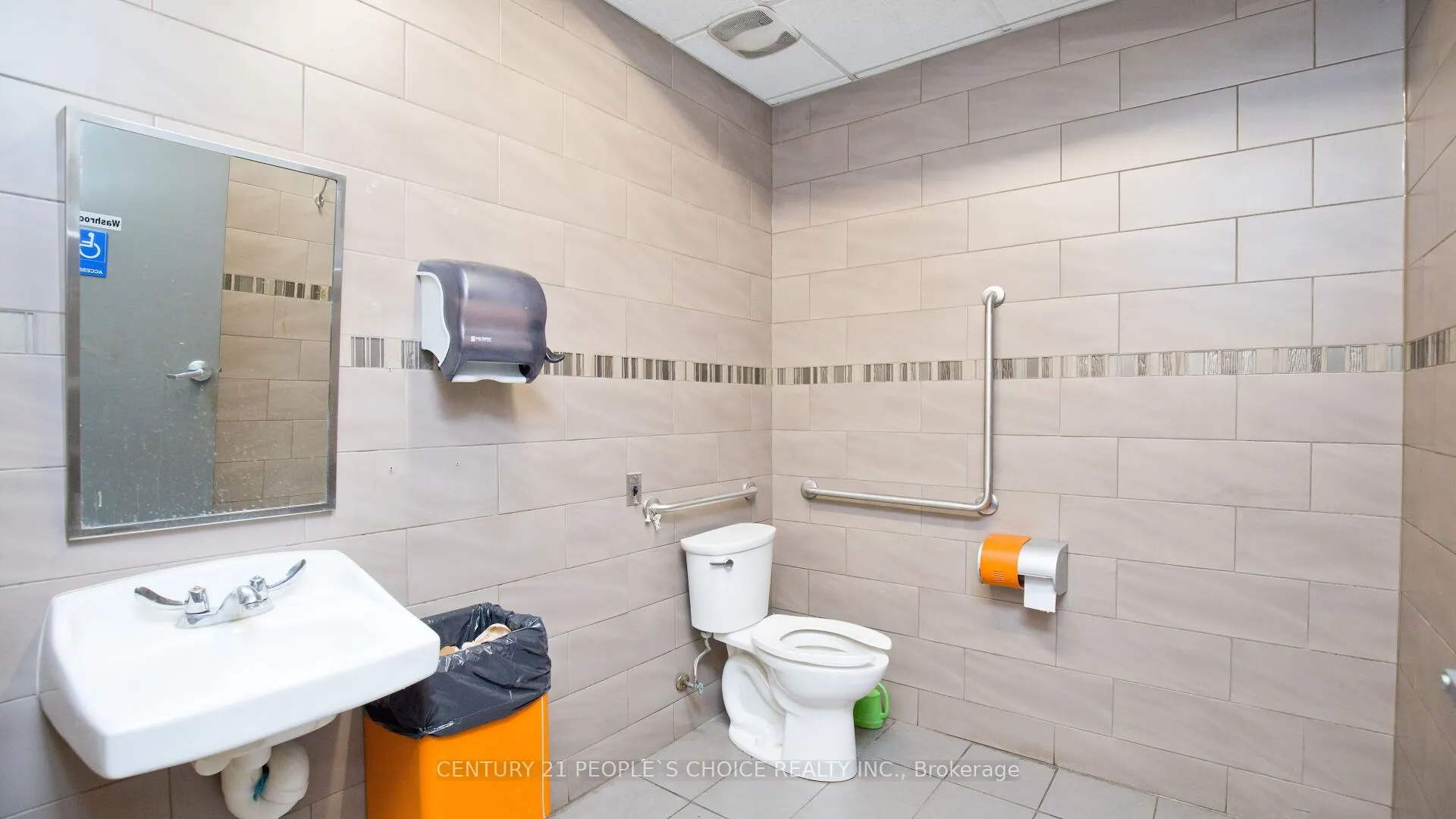 2558 Finch Avenue W, #8A
