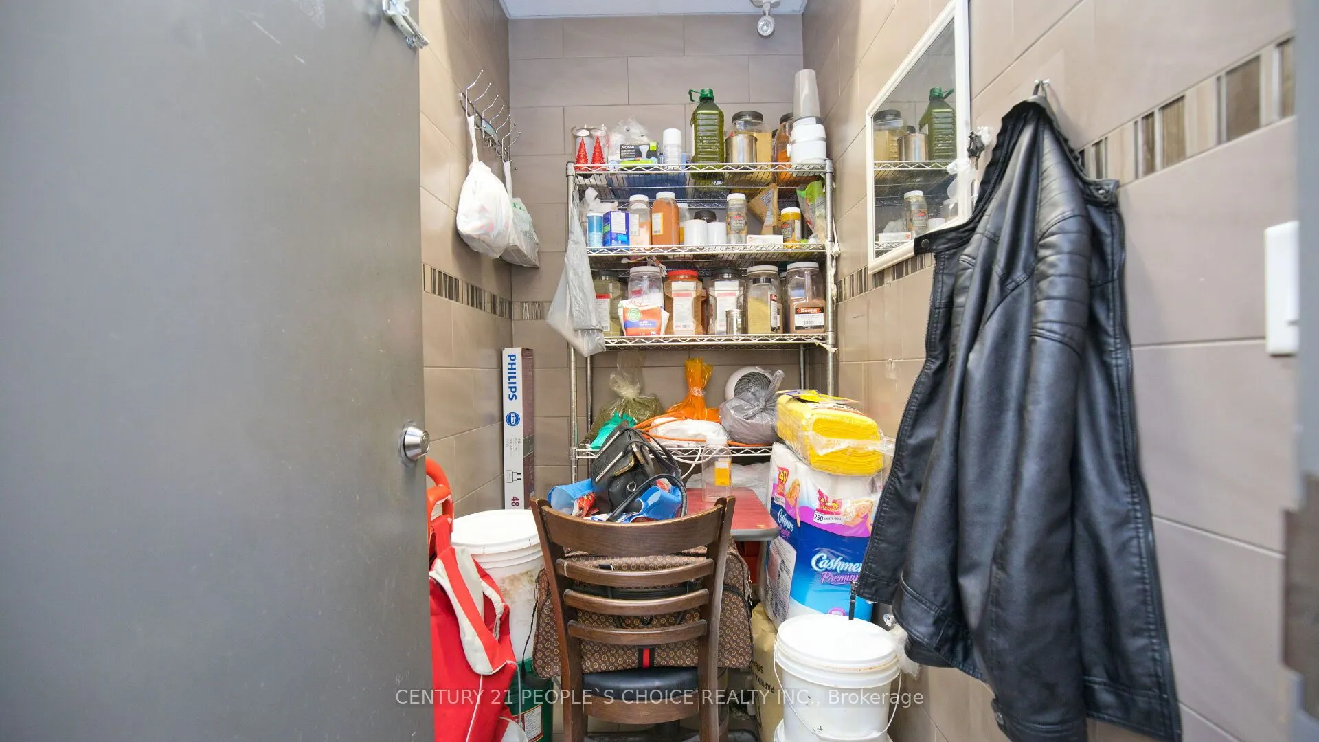 2558 Finch Avenue W, #8A