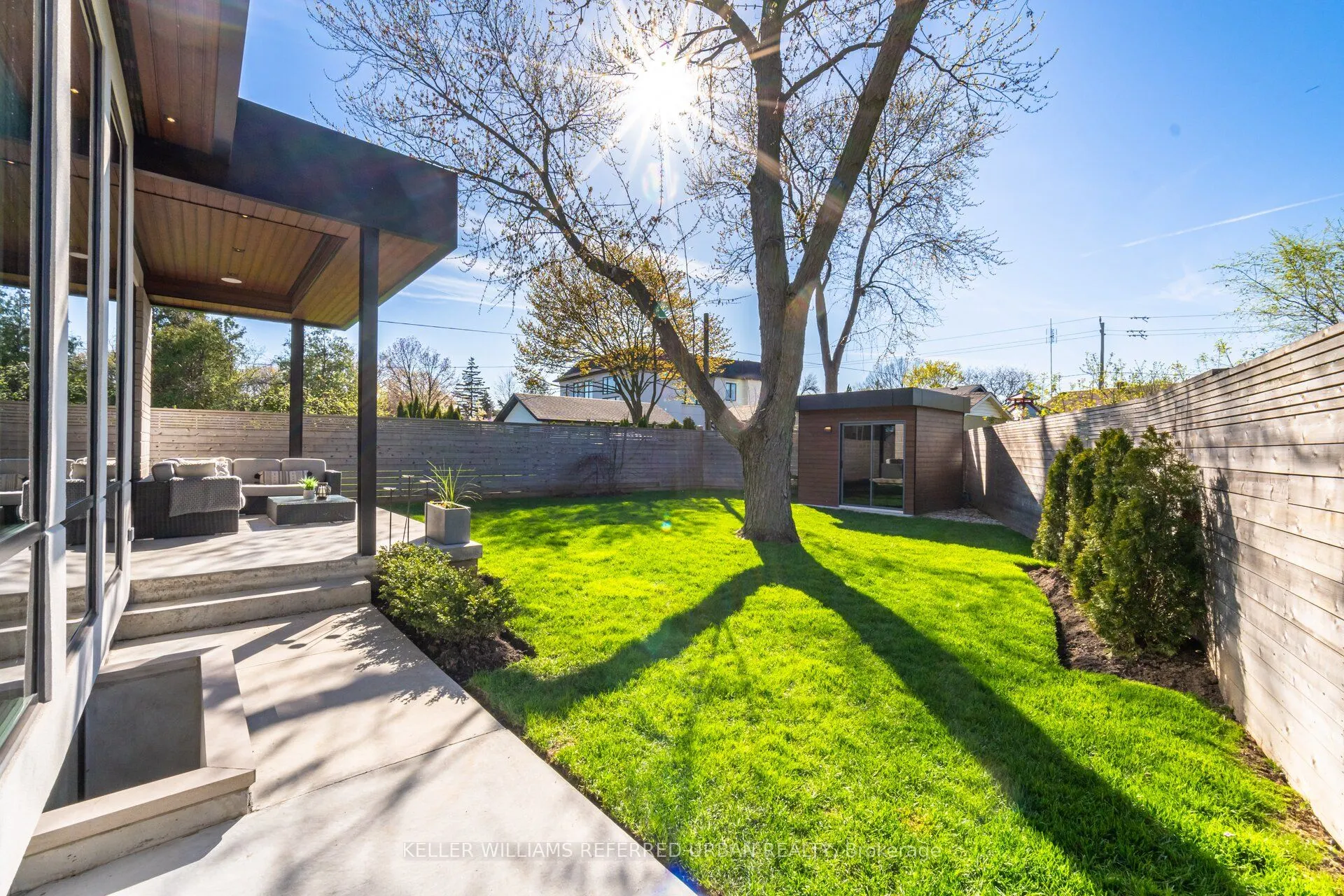 1337 Waverly Avenue