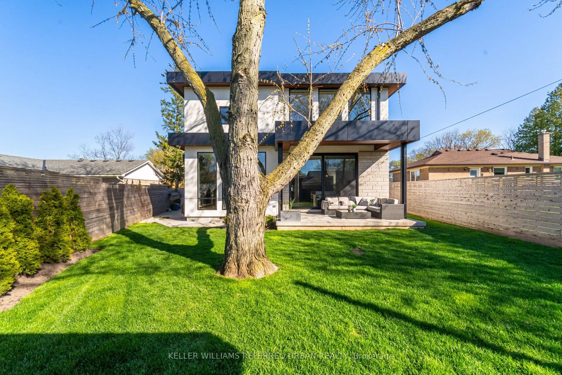 1337 Waverly Avenue