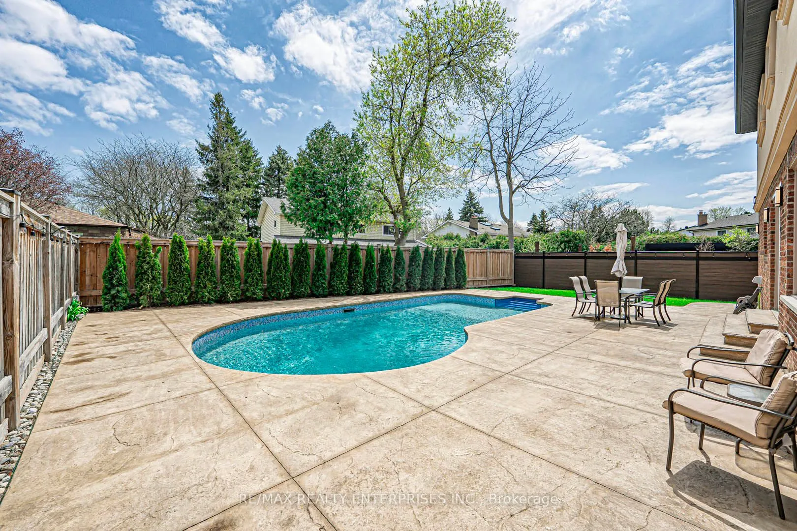 2344 Kenbarb Road
