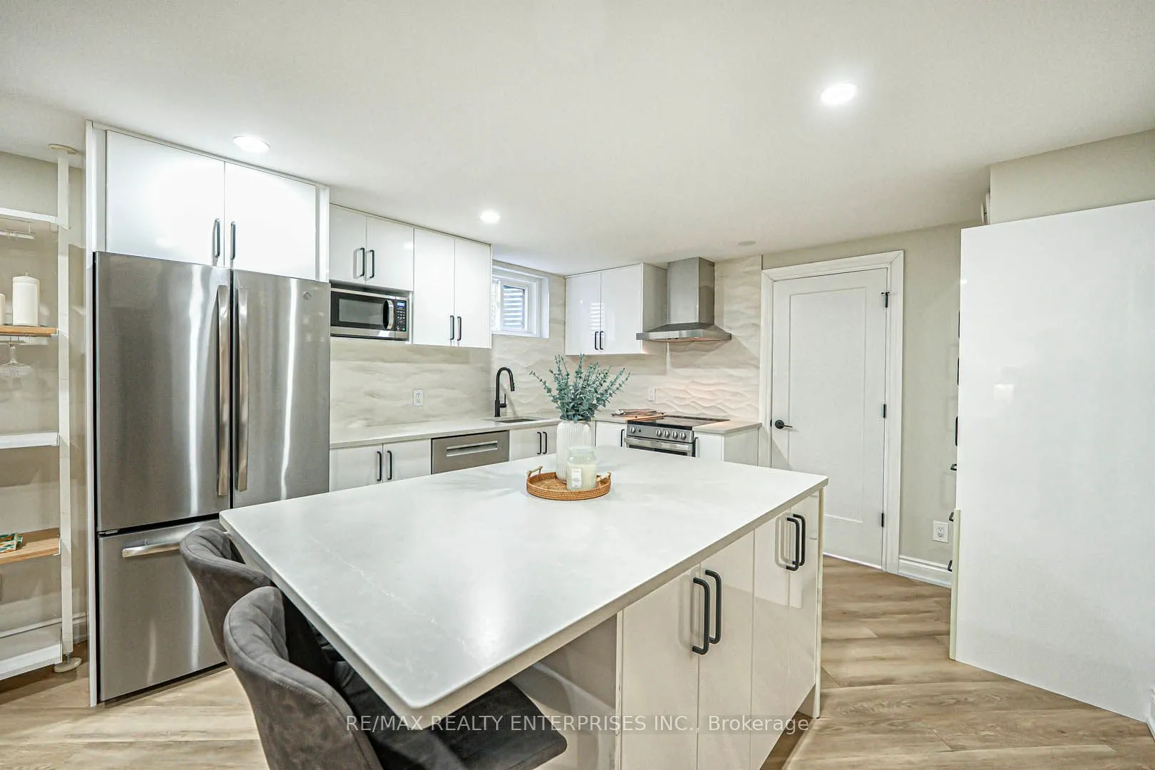 2344 Kenbarb Road