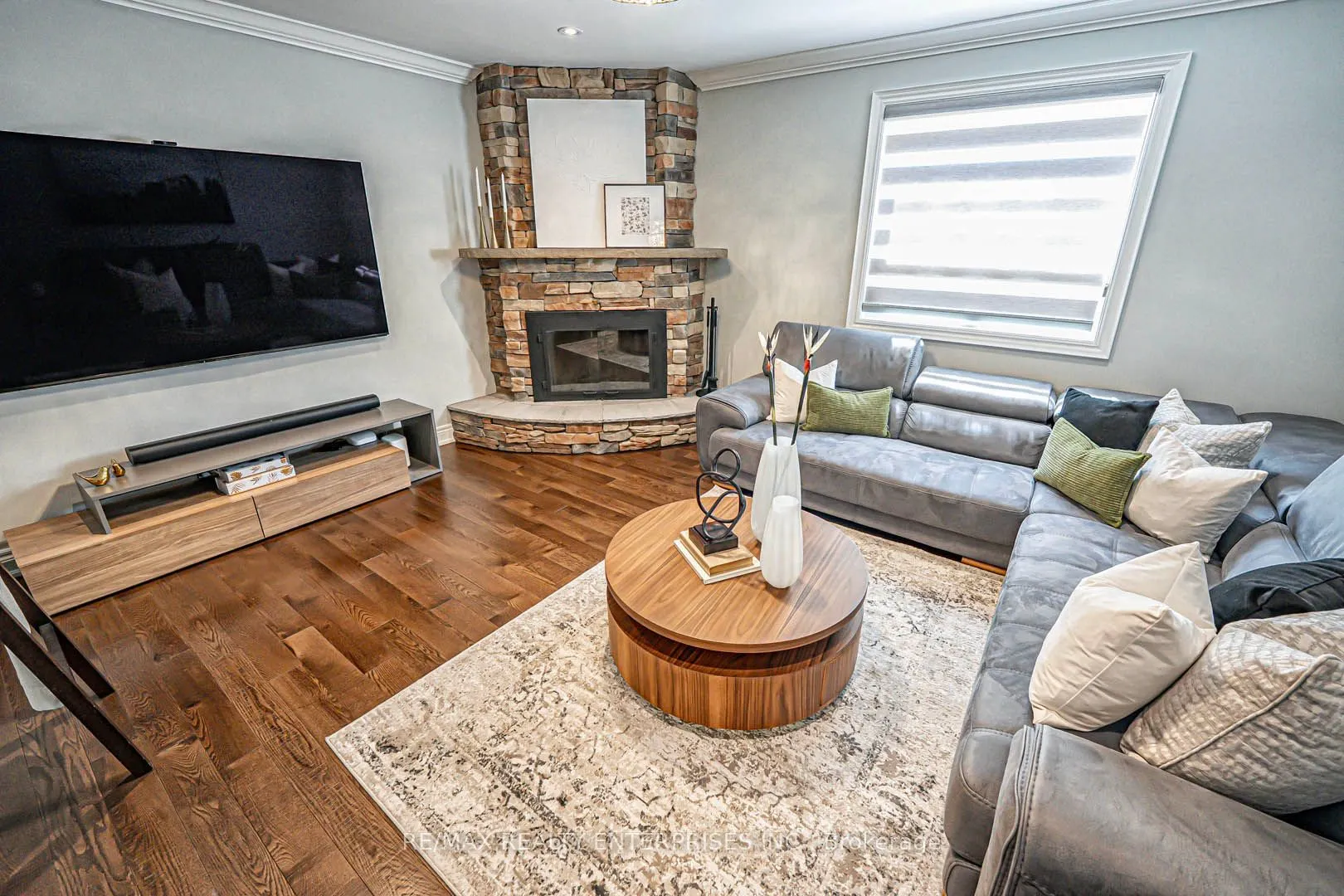 2344 Kenbarb Road