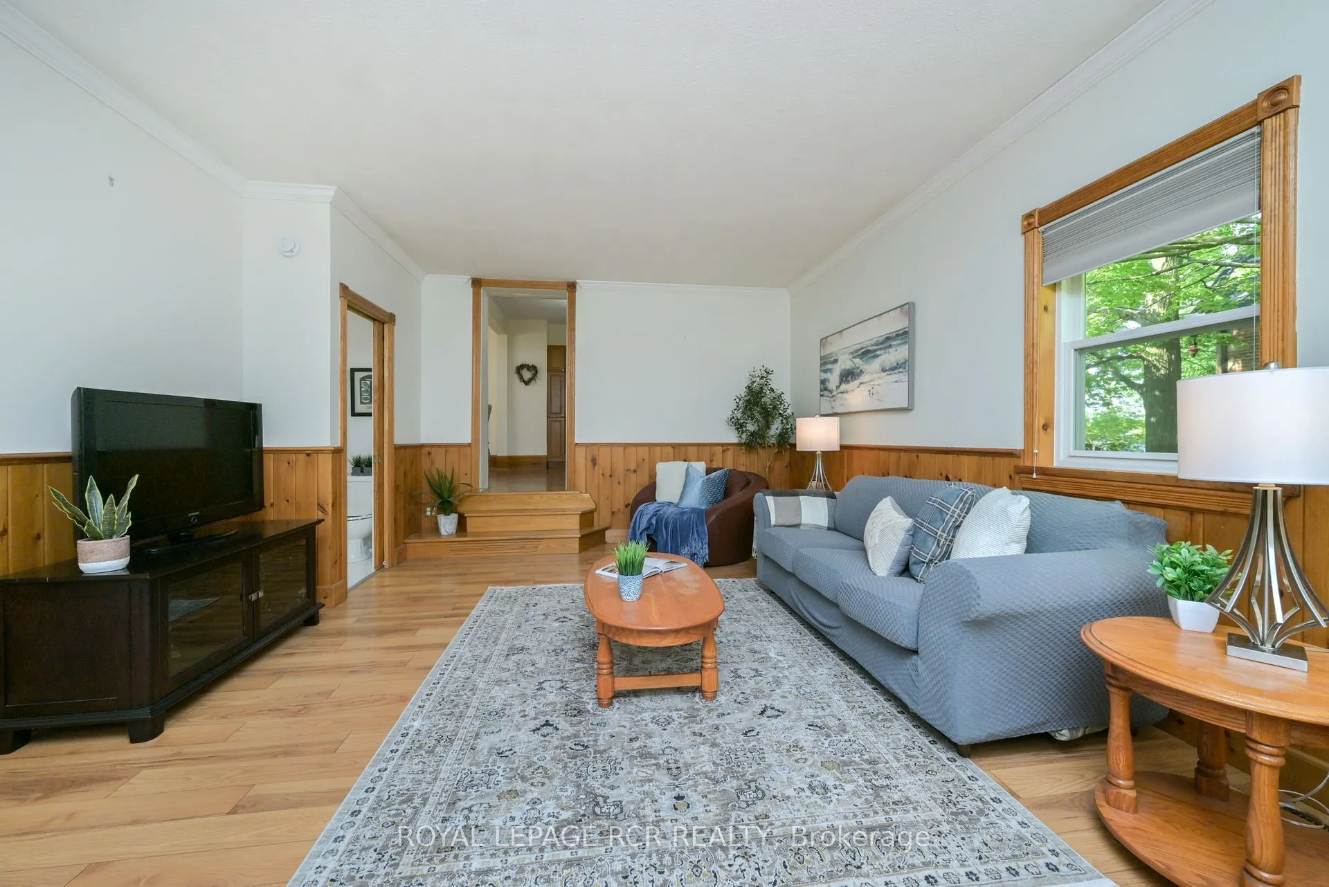 12 Third Avenue