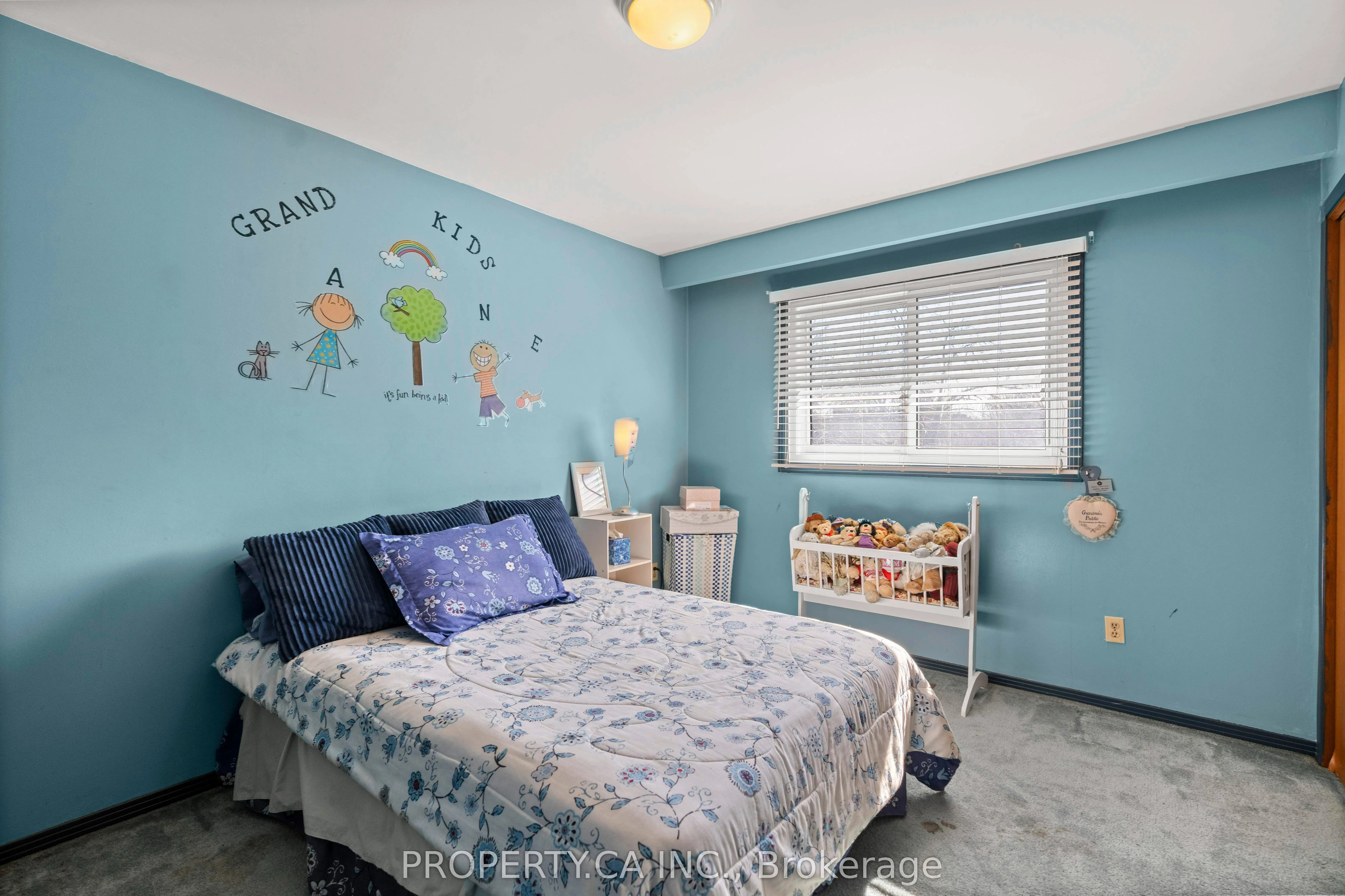 2536 Birch Crescent