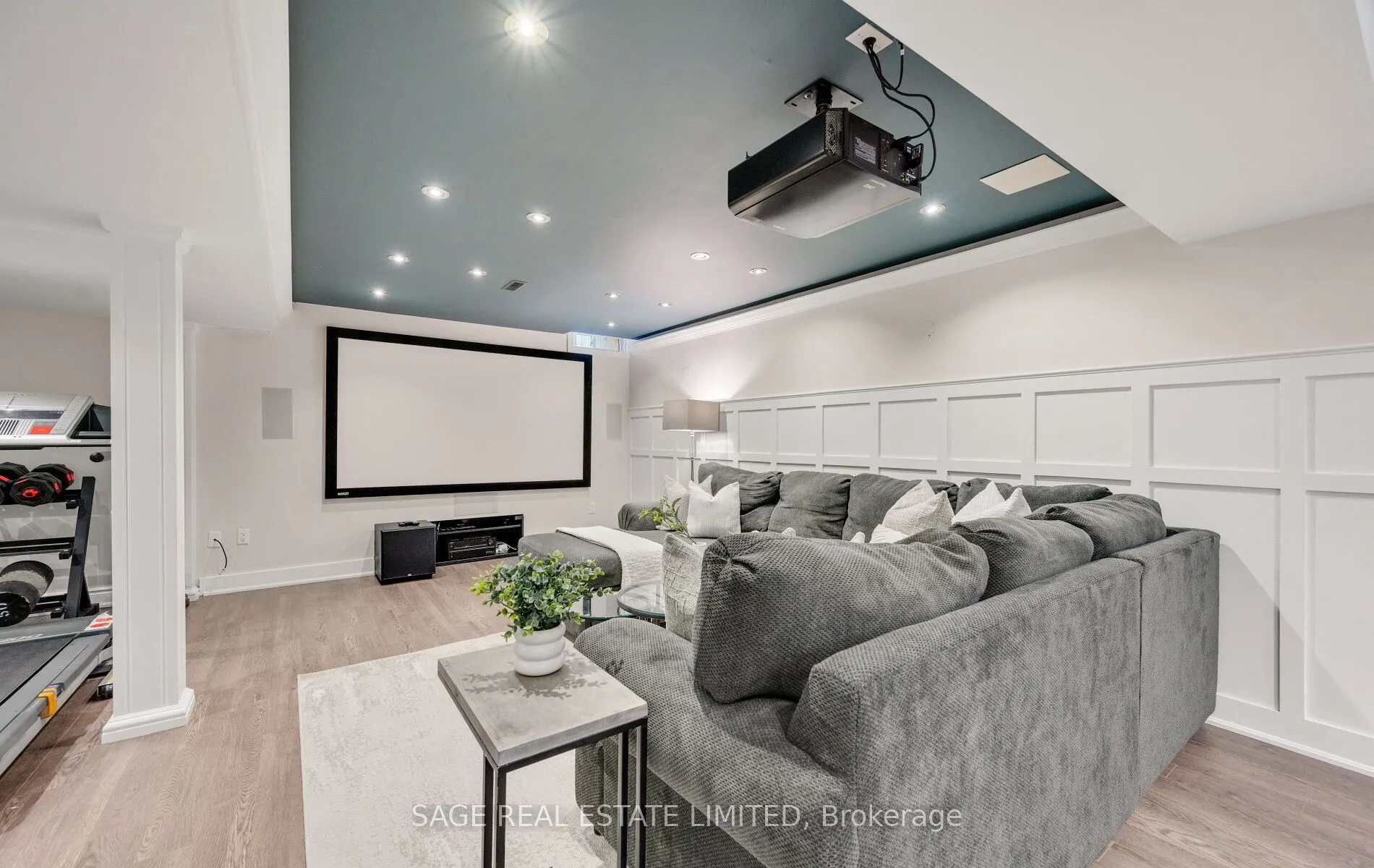 3911 Rosanna Drive
