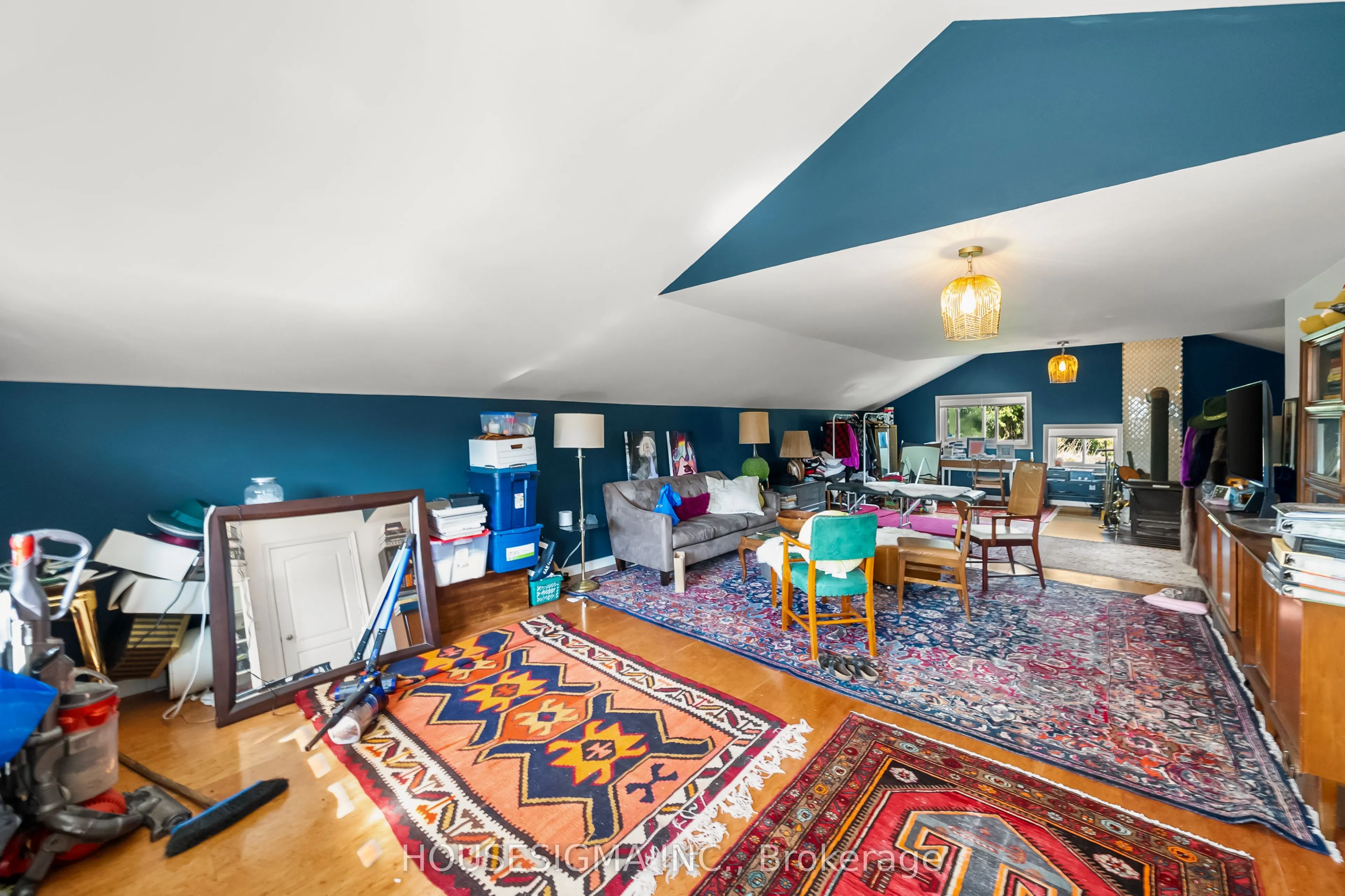 2701 Embleton Road