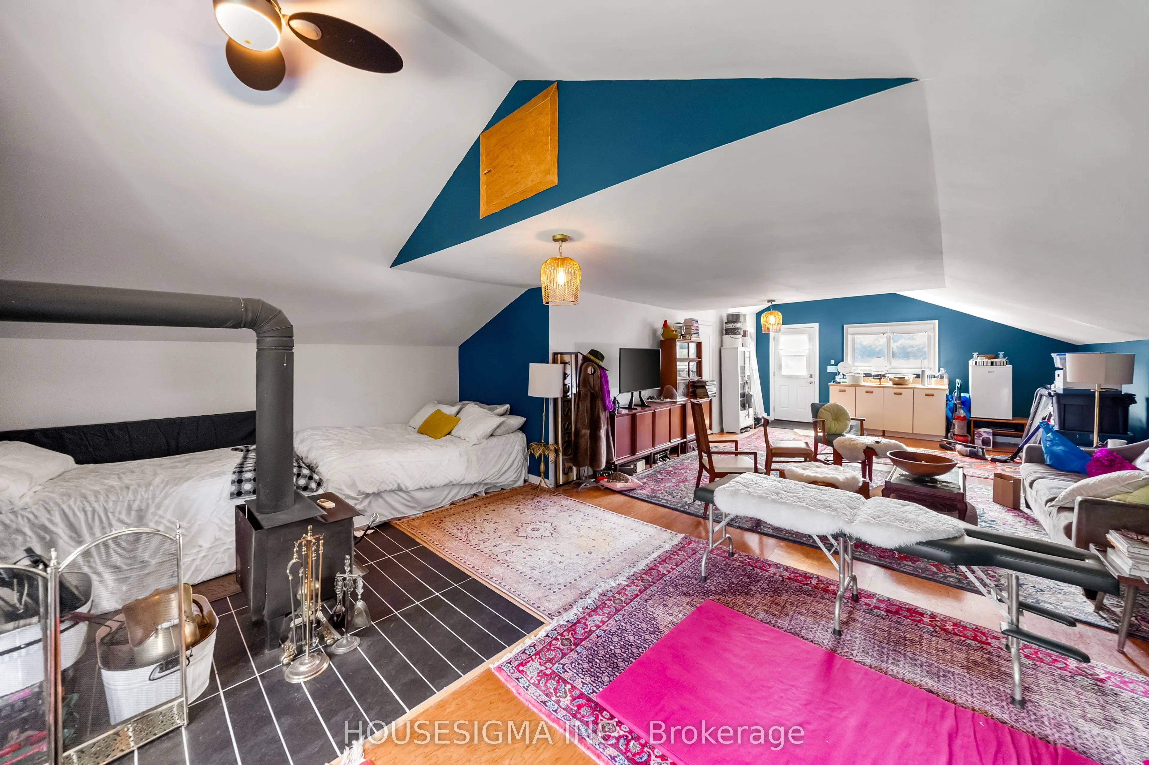 2701 Embleton Road