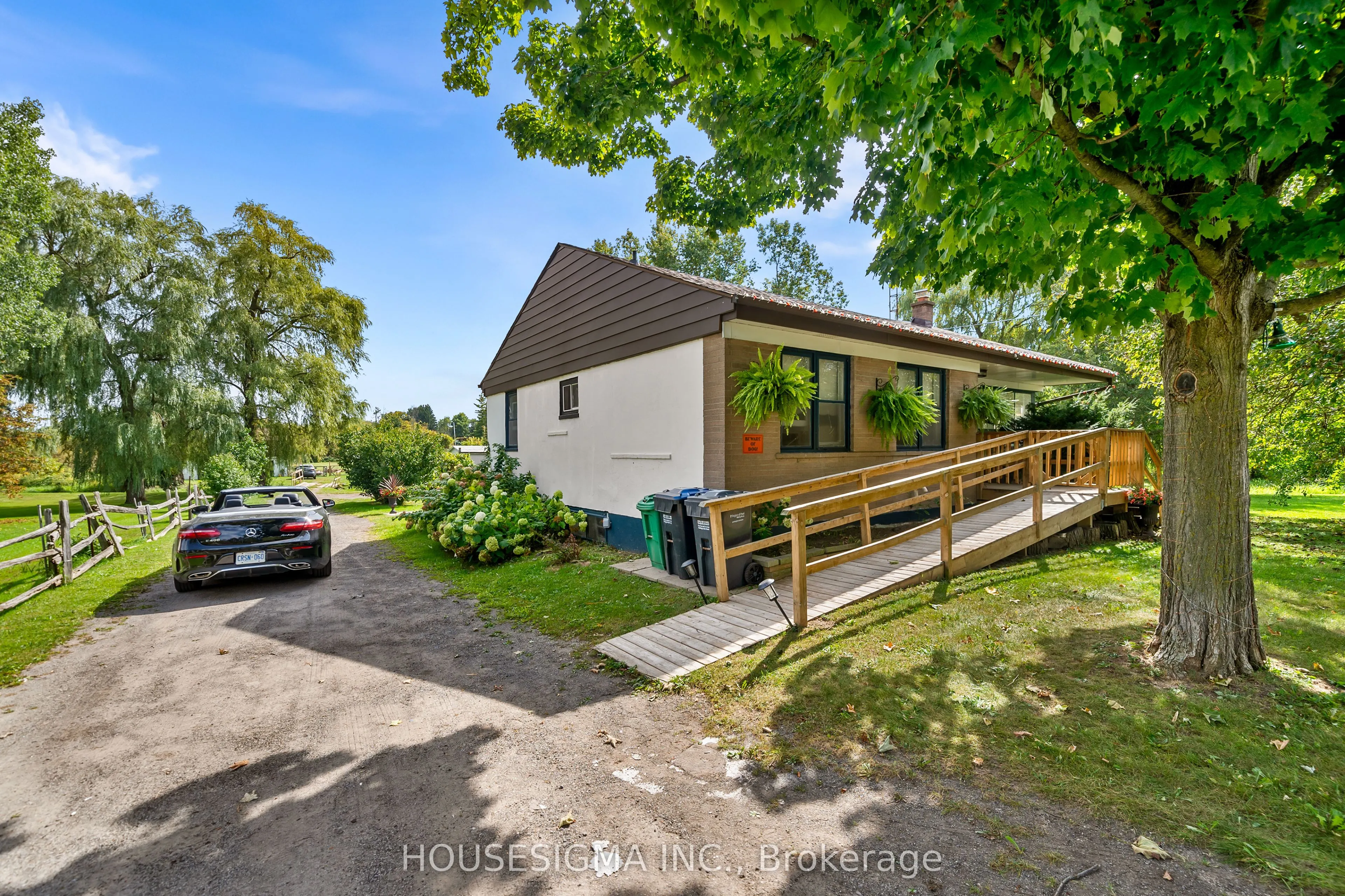 2701 Embleton Road