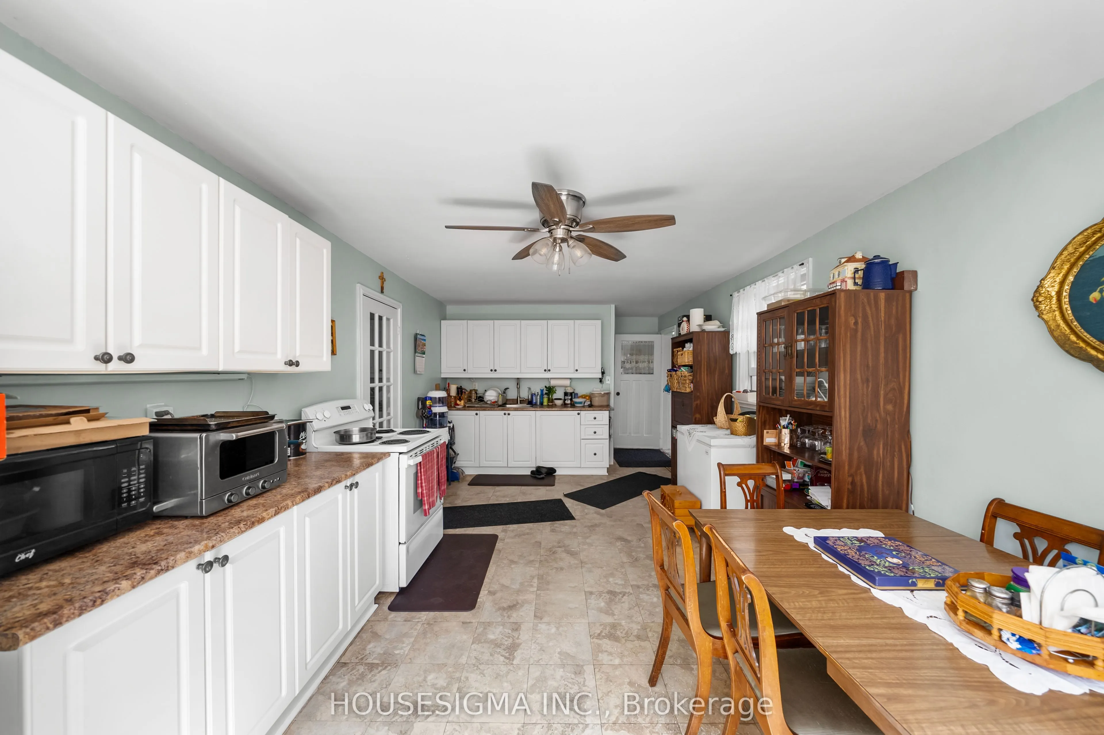2701 Embleton Road