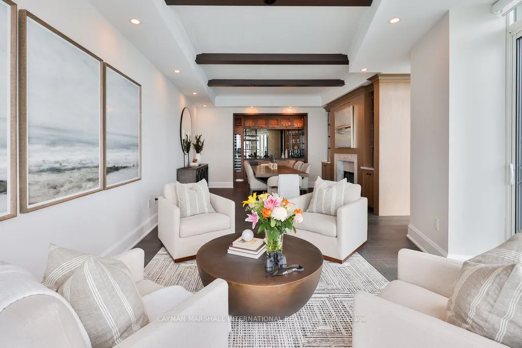2060 Lakeshore Road, #2101