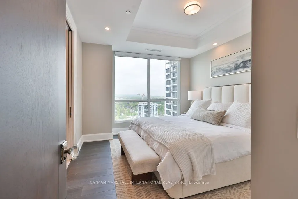 2060 Lakeshore Road, #2101