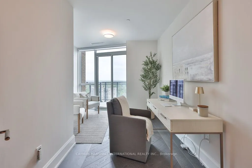 2060 Lakeshore Road, #2101