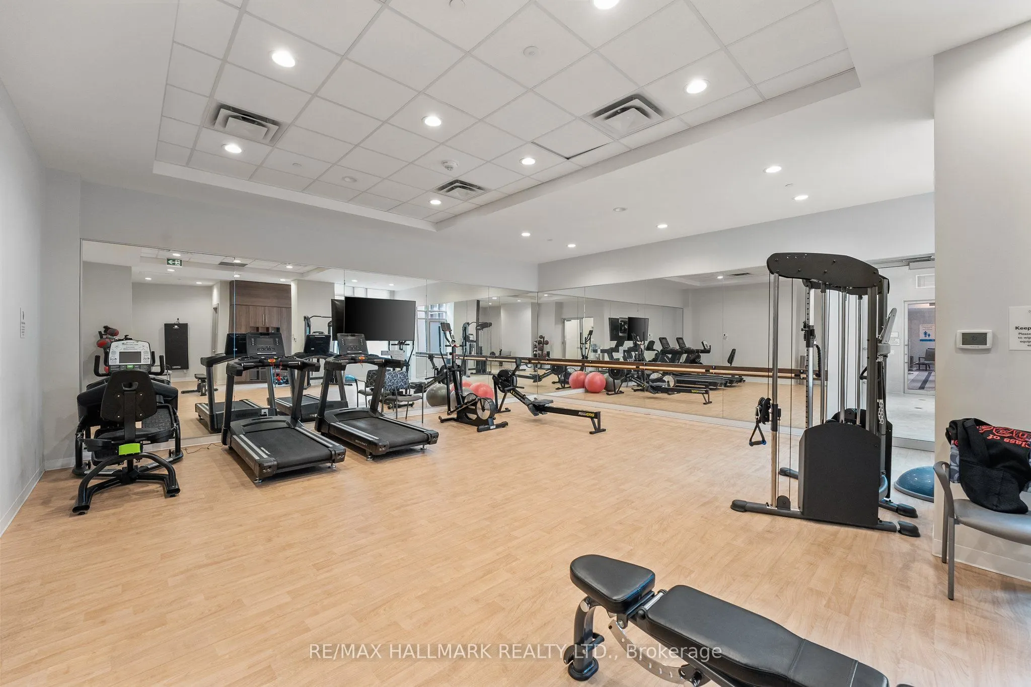129 High Street W, #129