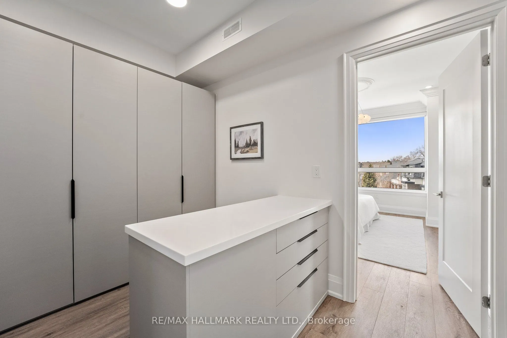 129 High Street W, #129