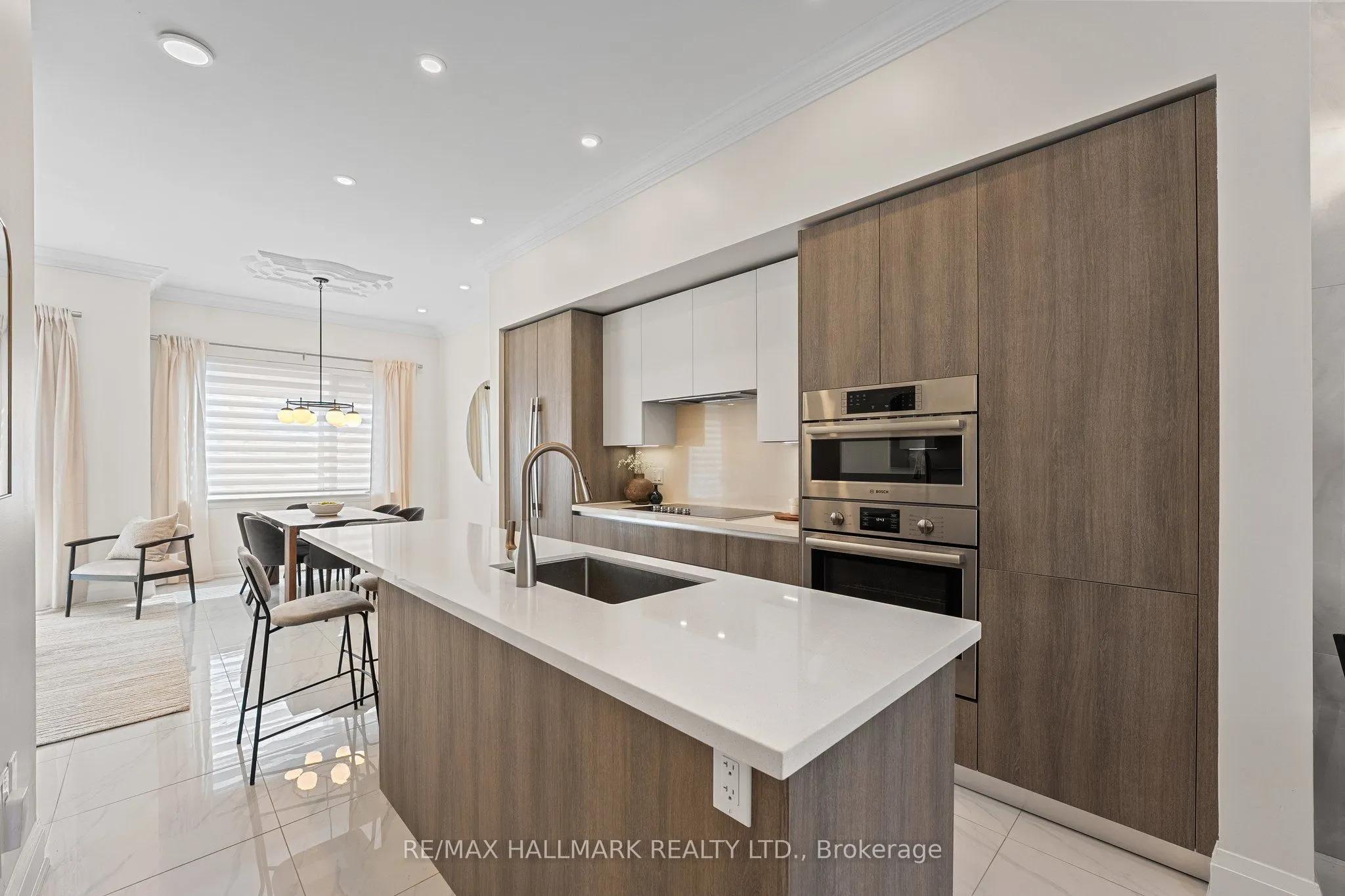 129 High Street W, #129