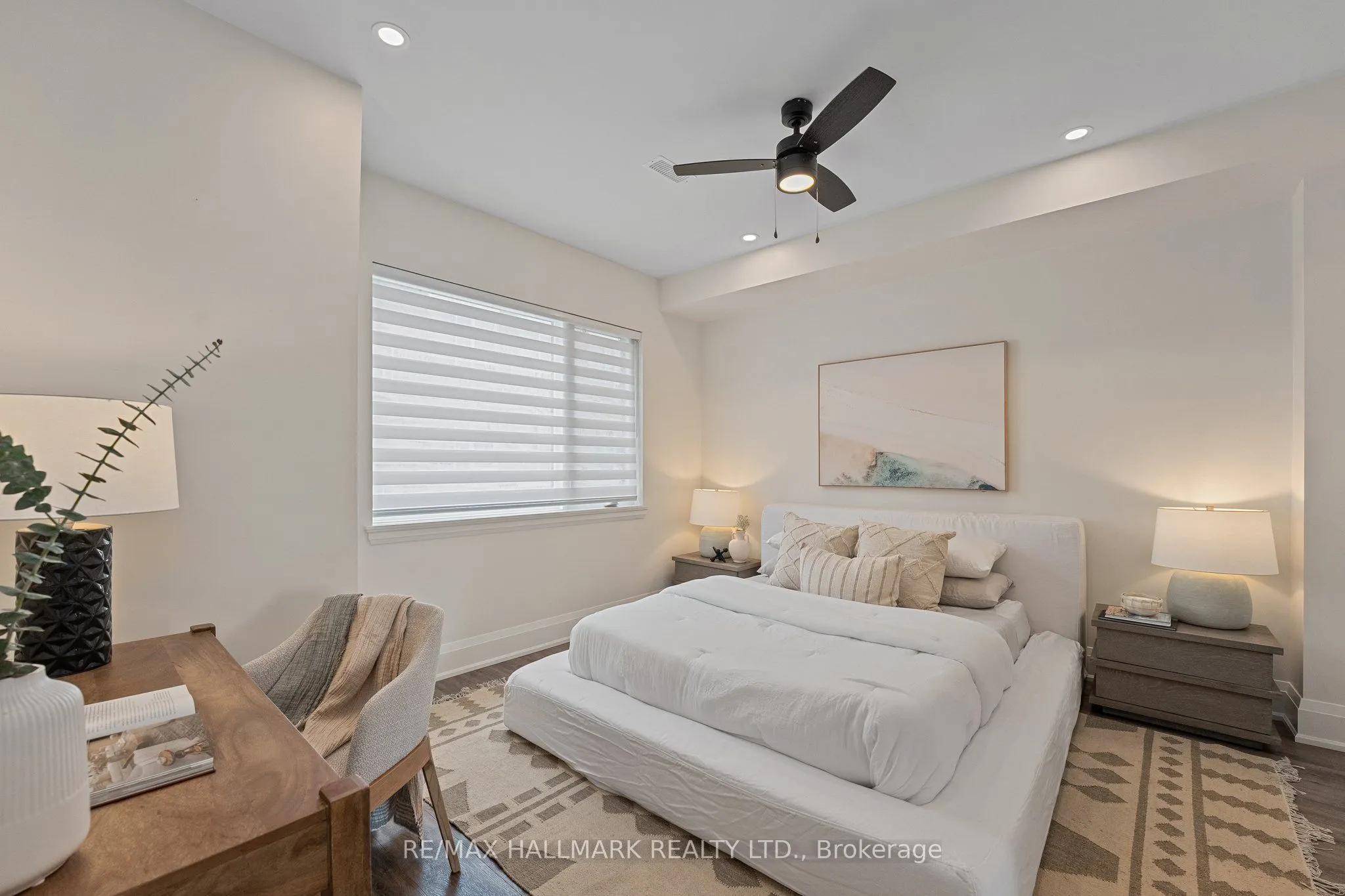 129 High Street W, #129