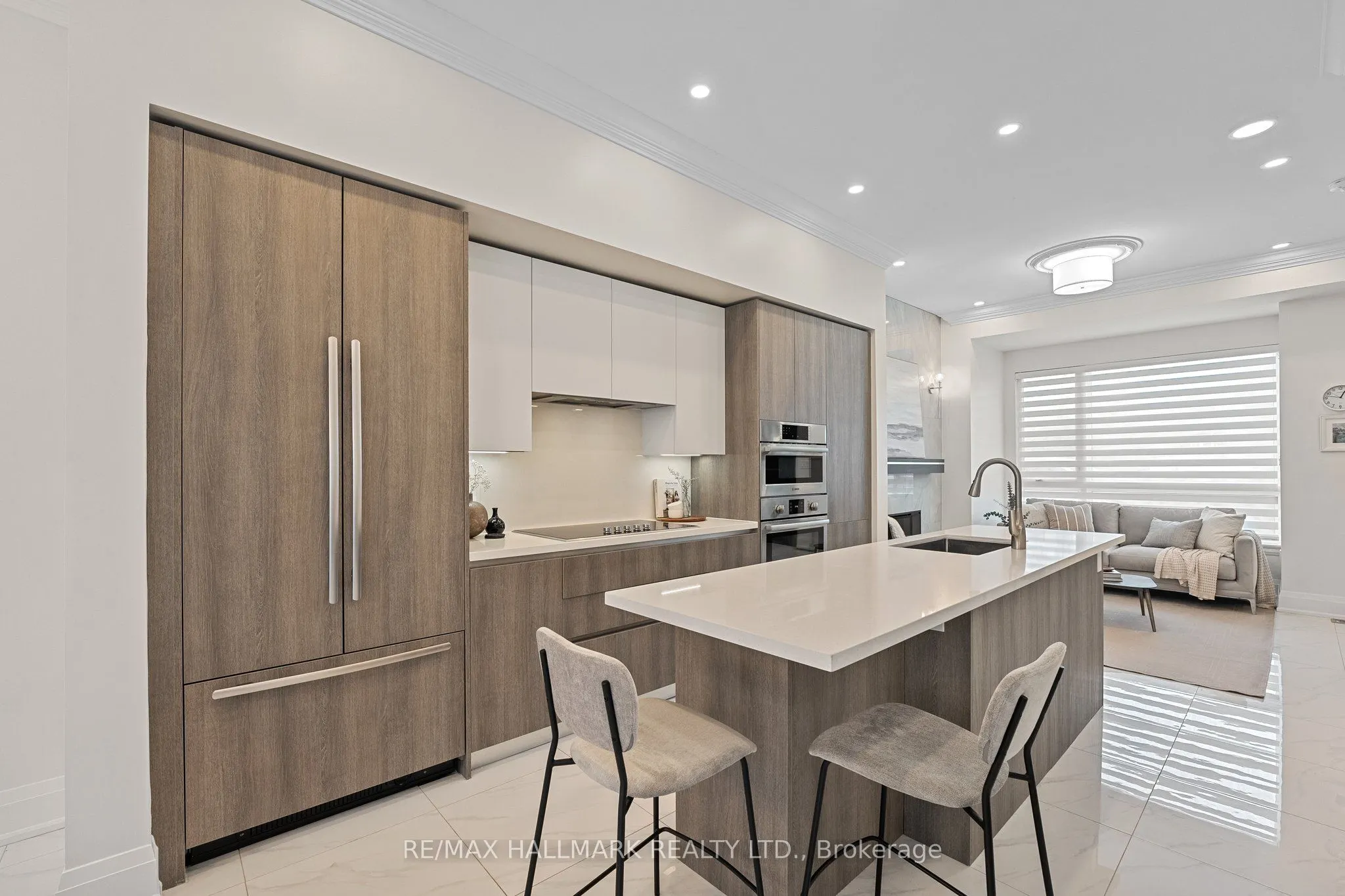 129 High Street W, #129