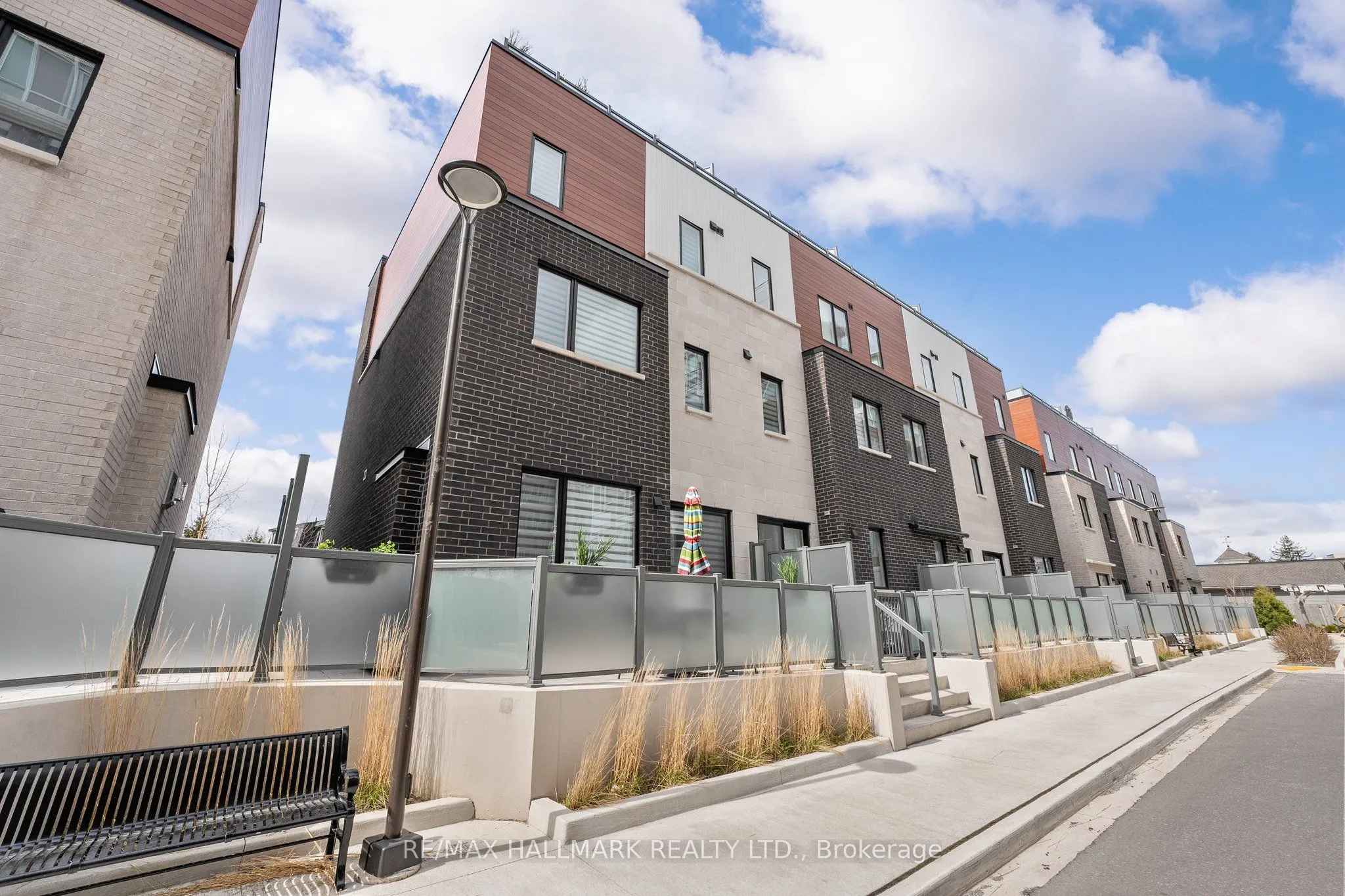 129 High Street W, #129
