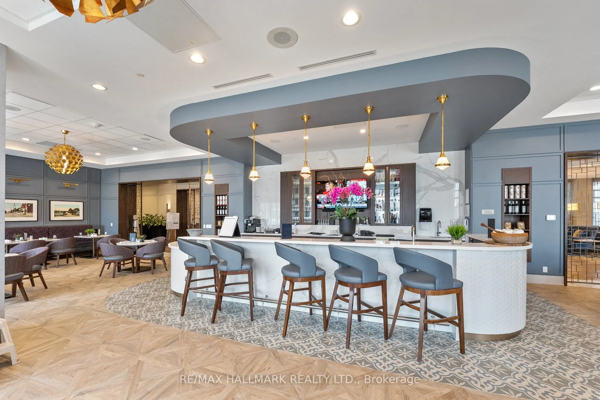 129 High Street W, #129