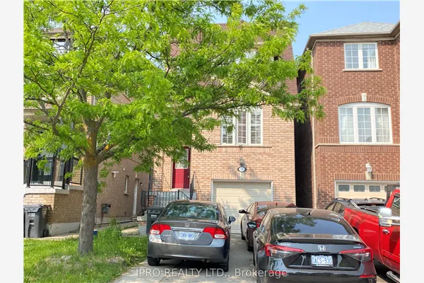 33 Caranci Crescent