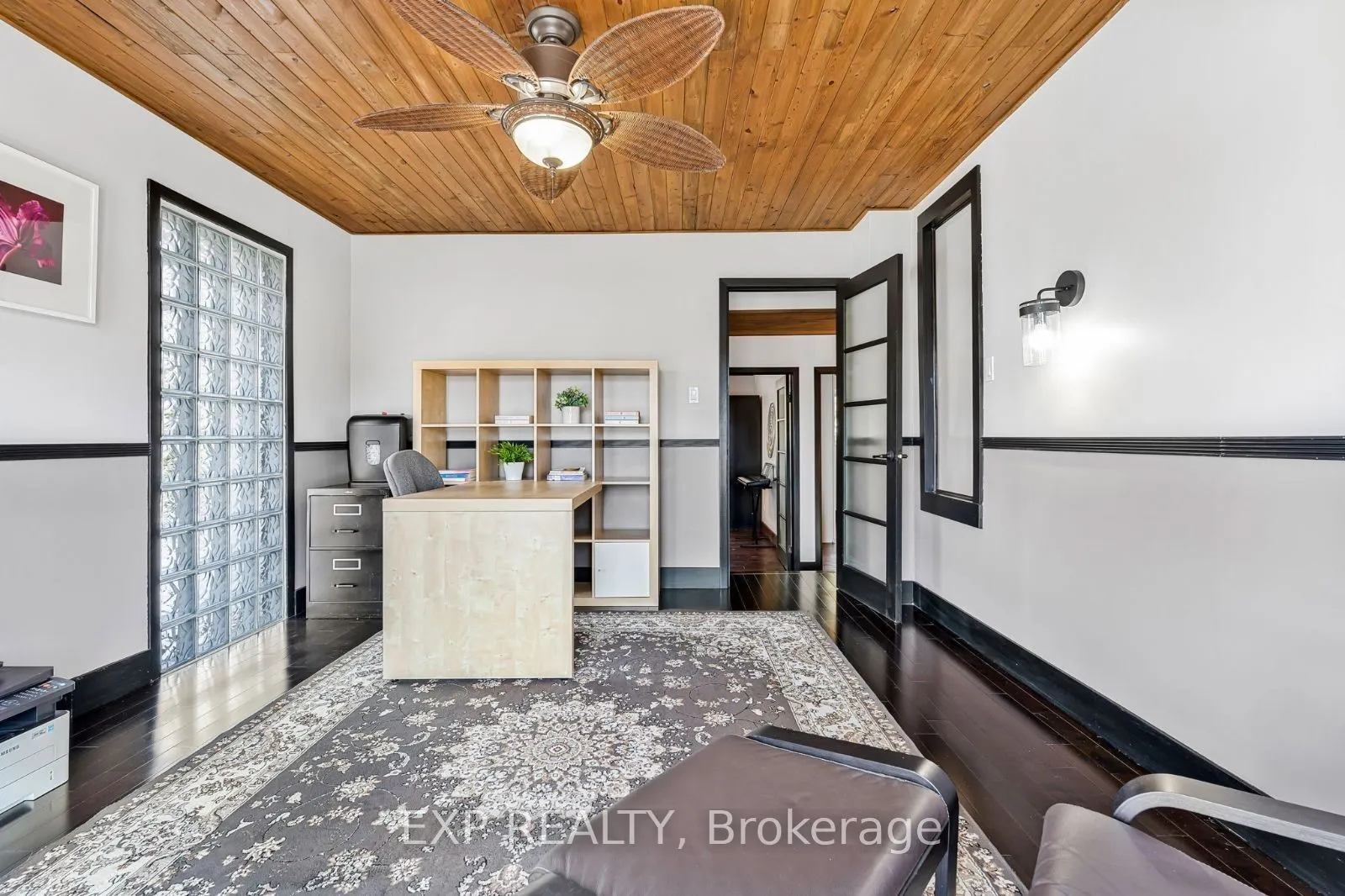 37 Kenninghall Boulevard
