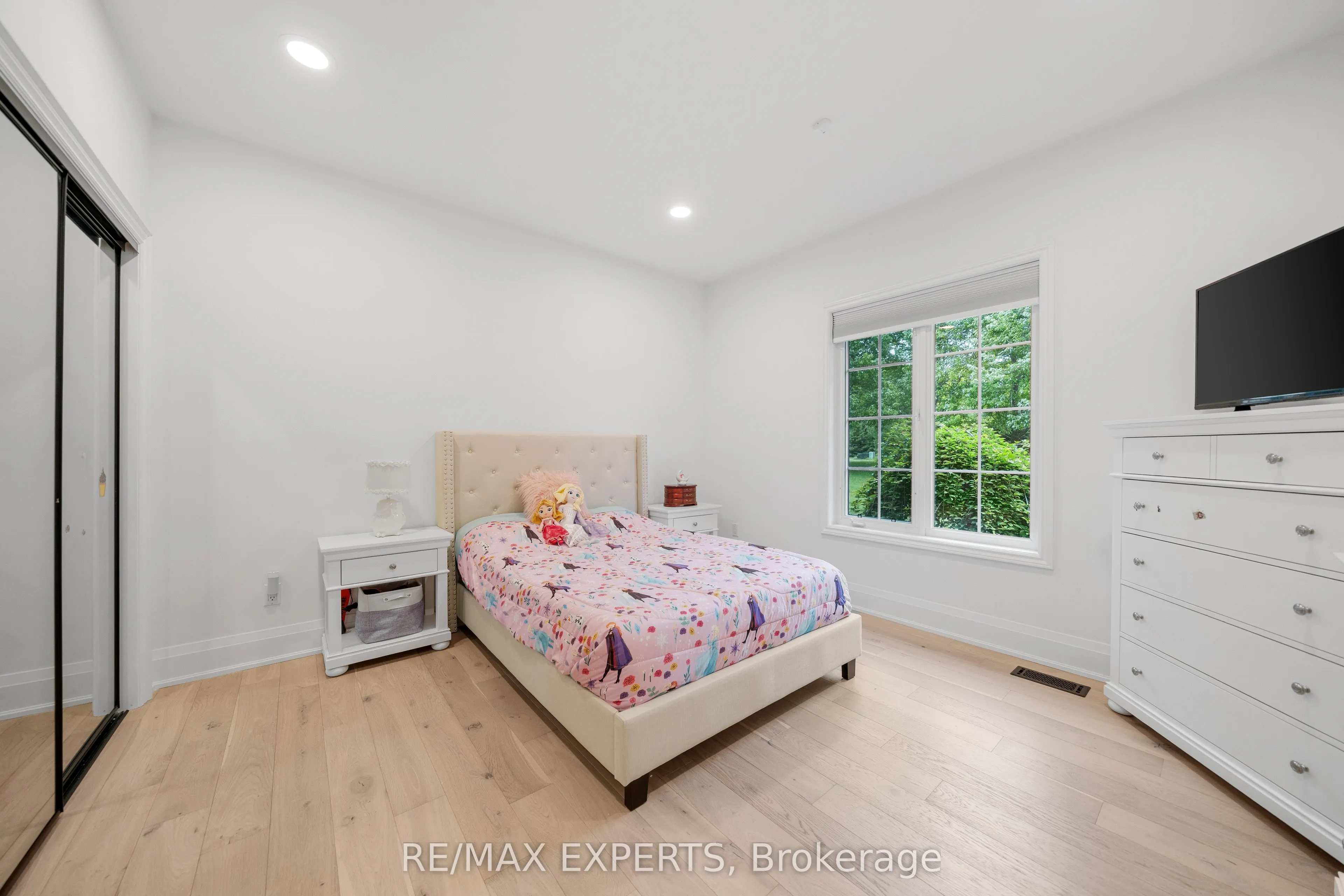 7 Bruno Ridge Drive