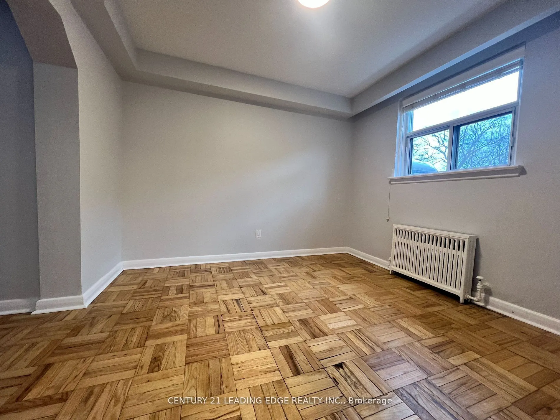 2719 Lake Shore Boulevard W, #2