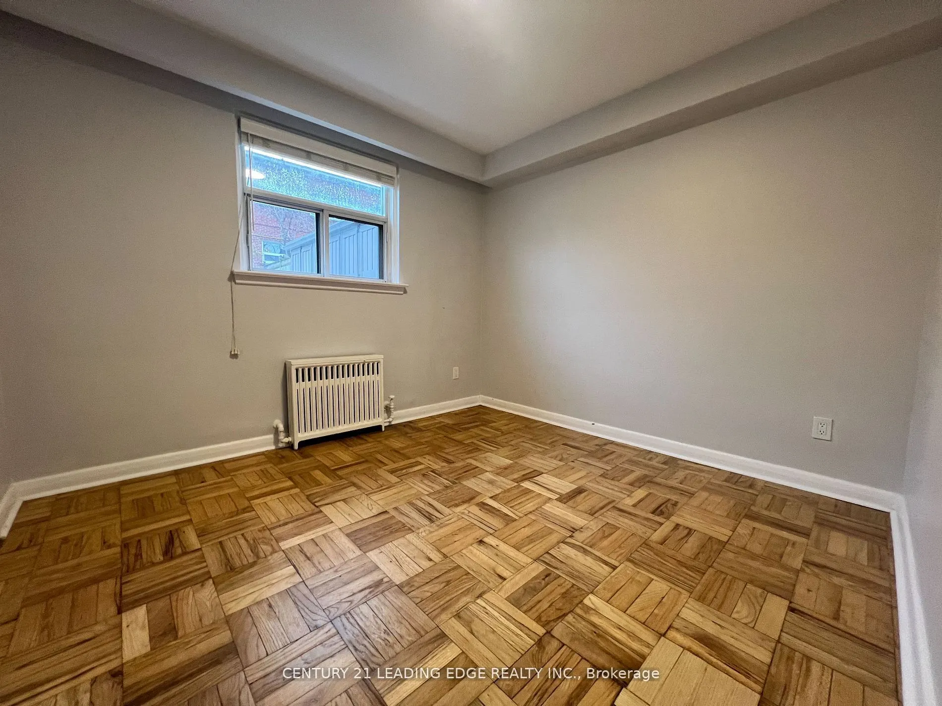 2719 Lake Shore Boulevard W, #2