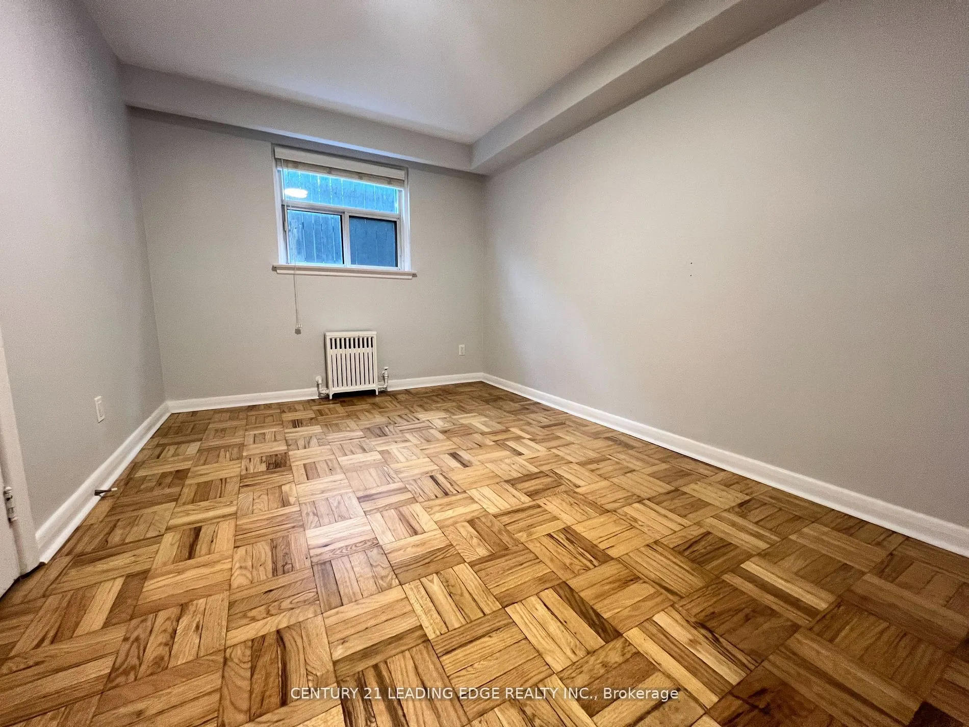 2719 Lake Shore Boulevard W, #2